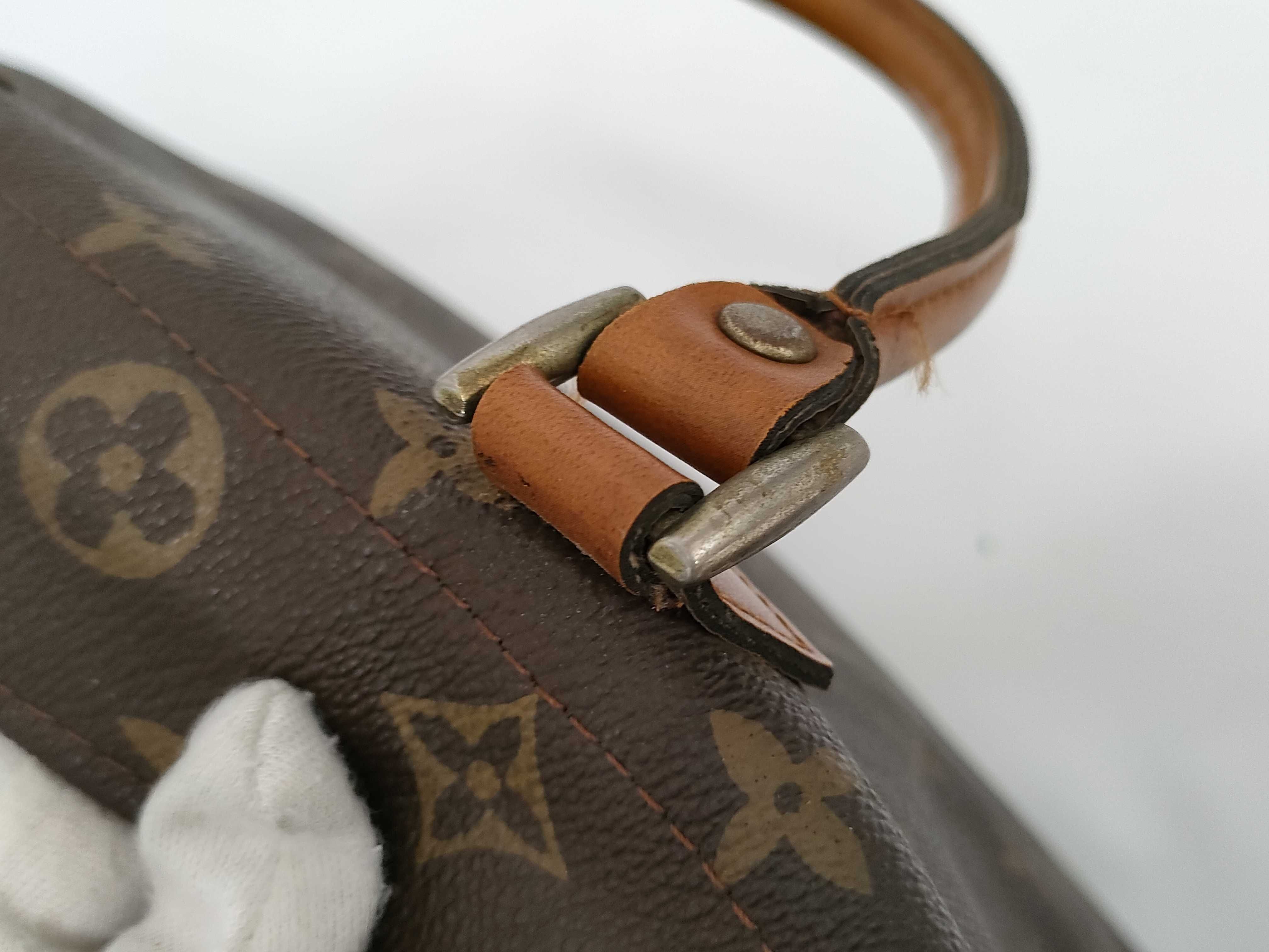 Monogram VUITTON Tote Bag — view 5