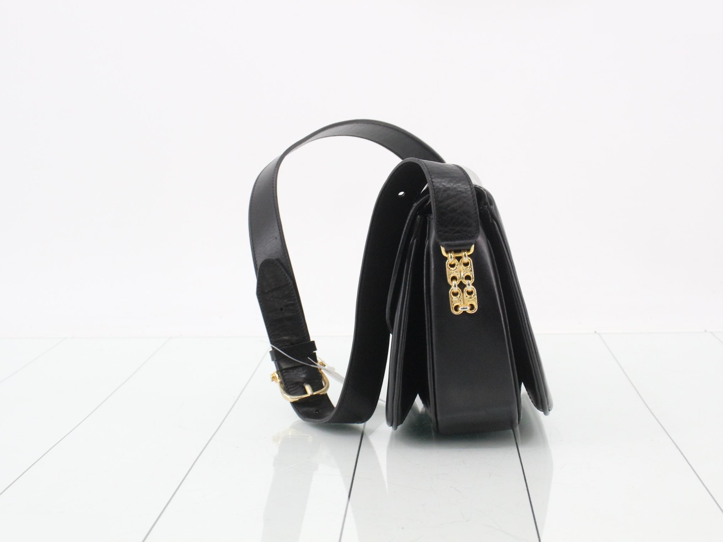 Triomphe Leather — view 3