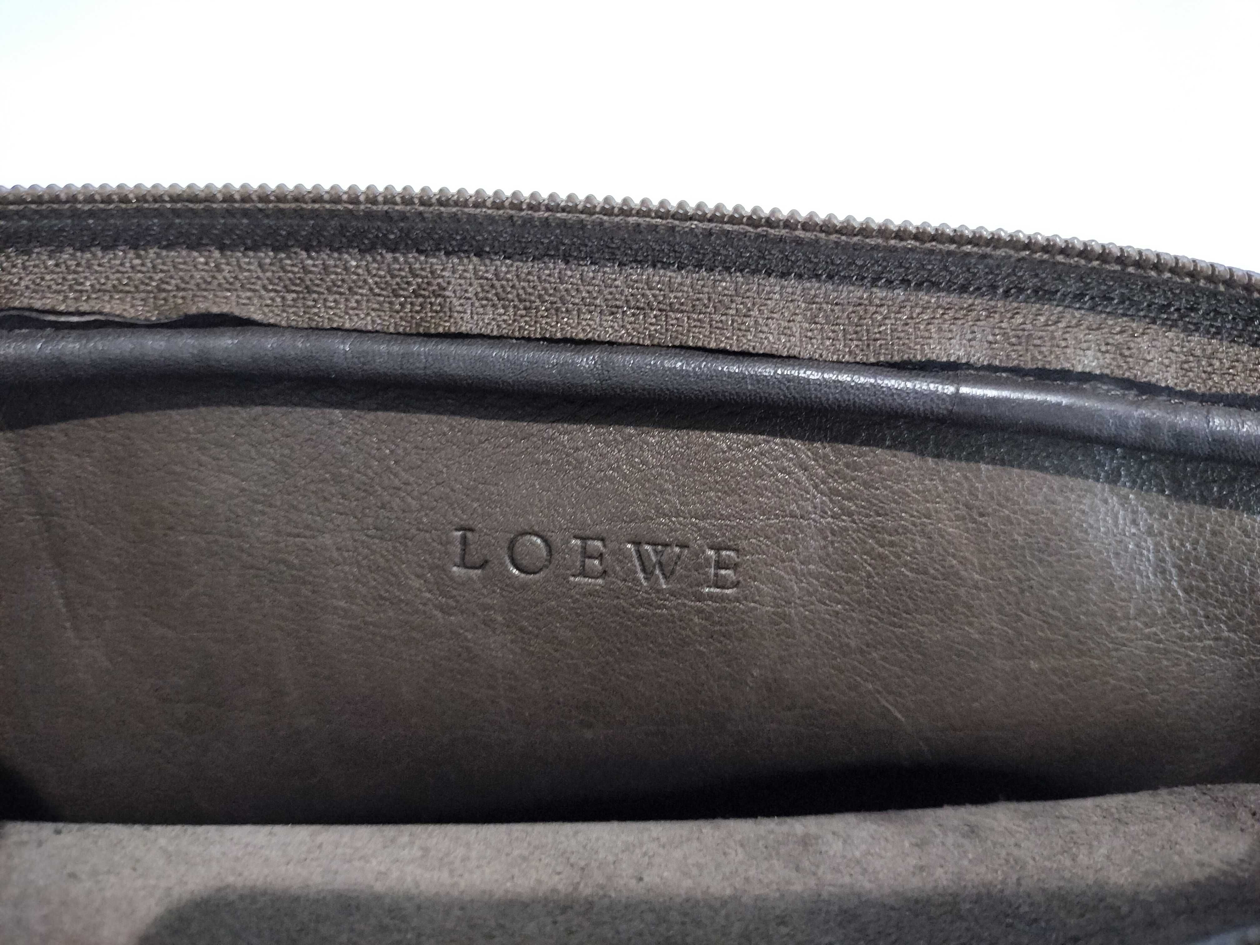 Anagram Leather x Suede Shoulder Pouch Shoulder Bag — view 12