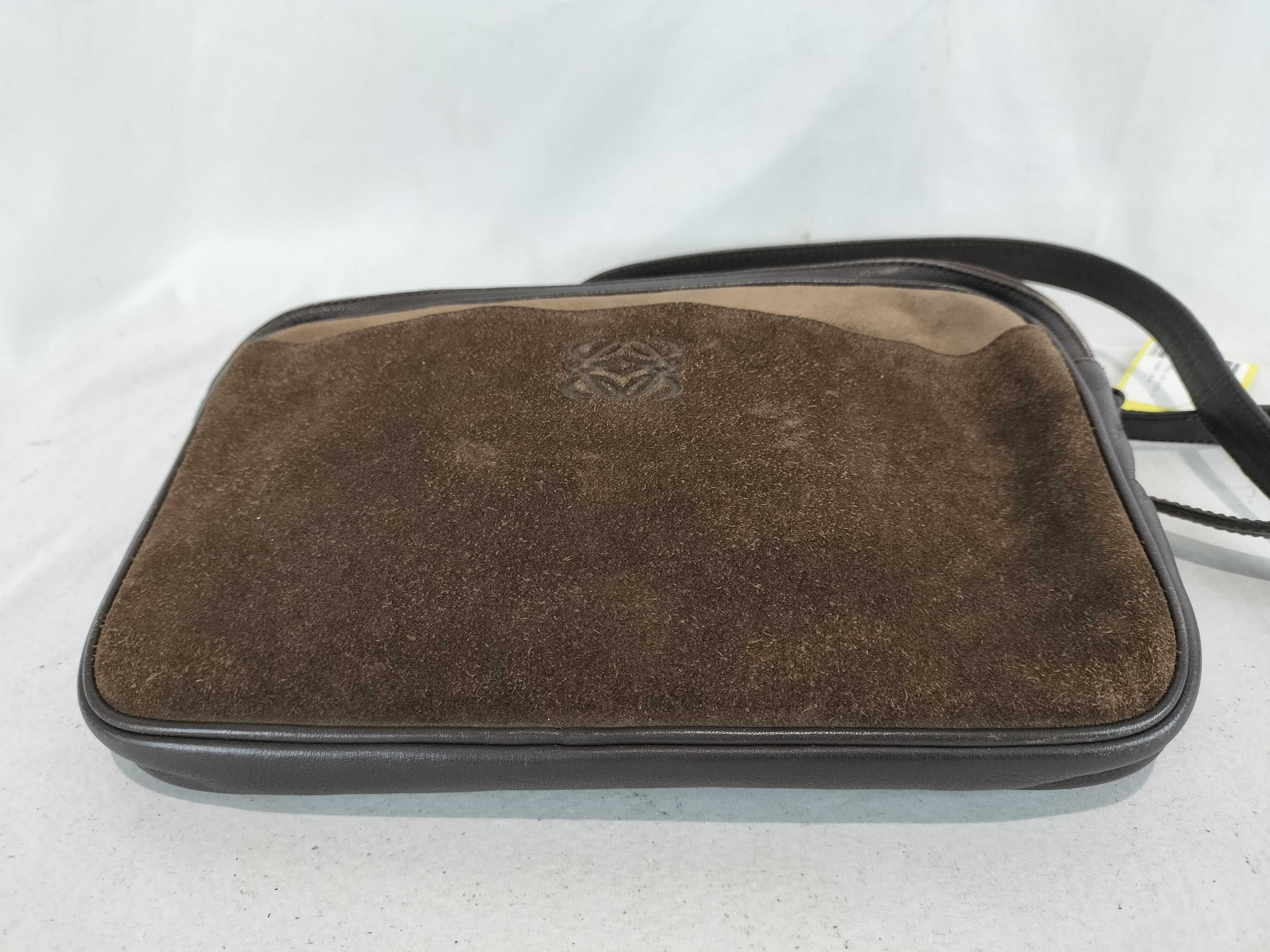 Anagram Leather x Suede Shoulder Pouch Shoulder Bag — view 7