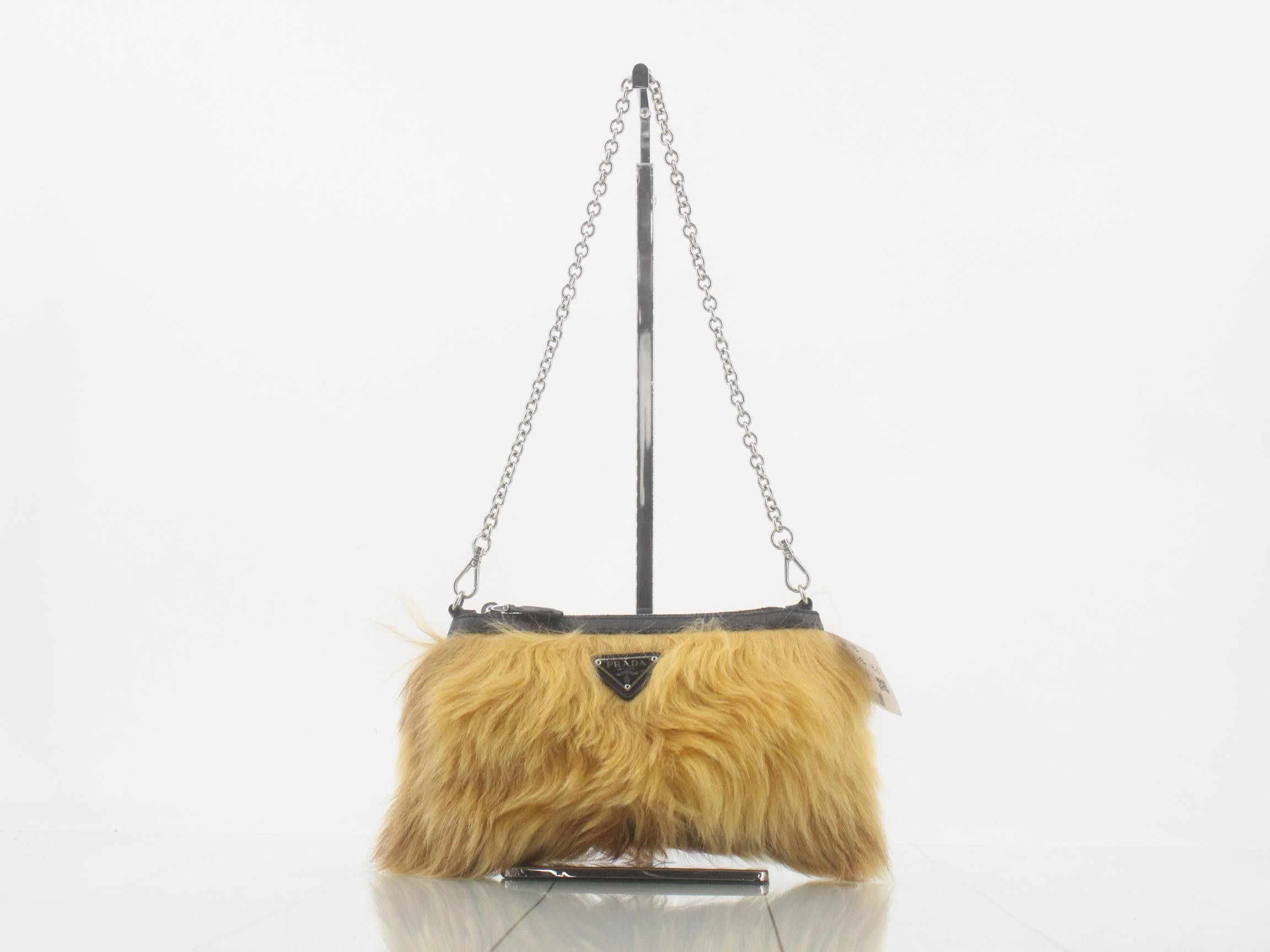 Other lines: Bags, Chain Shoulder Bag, Fur, Beige