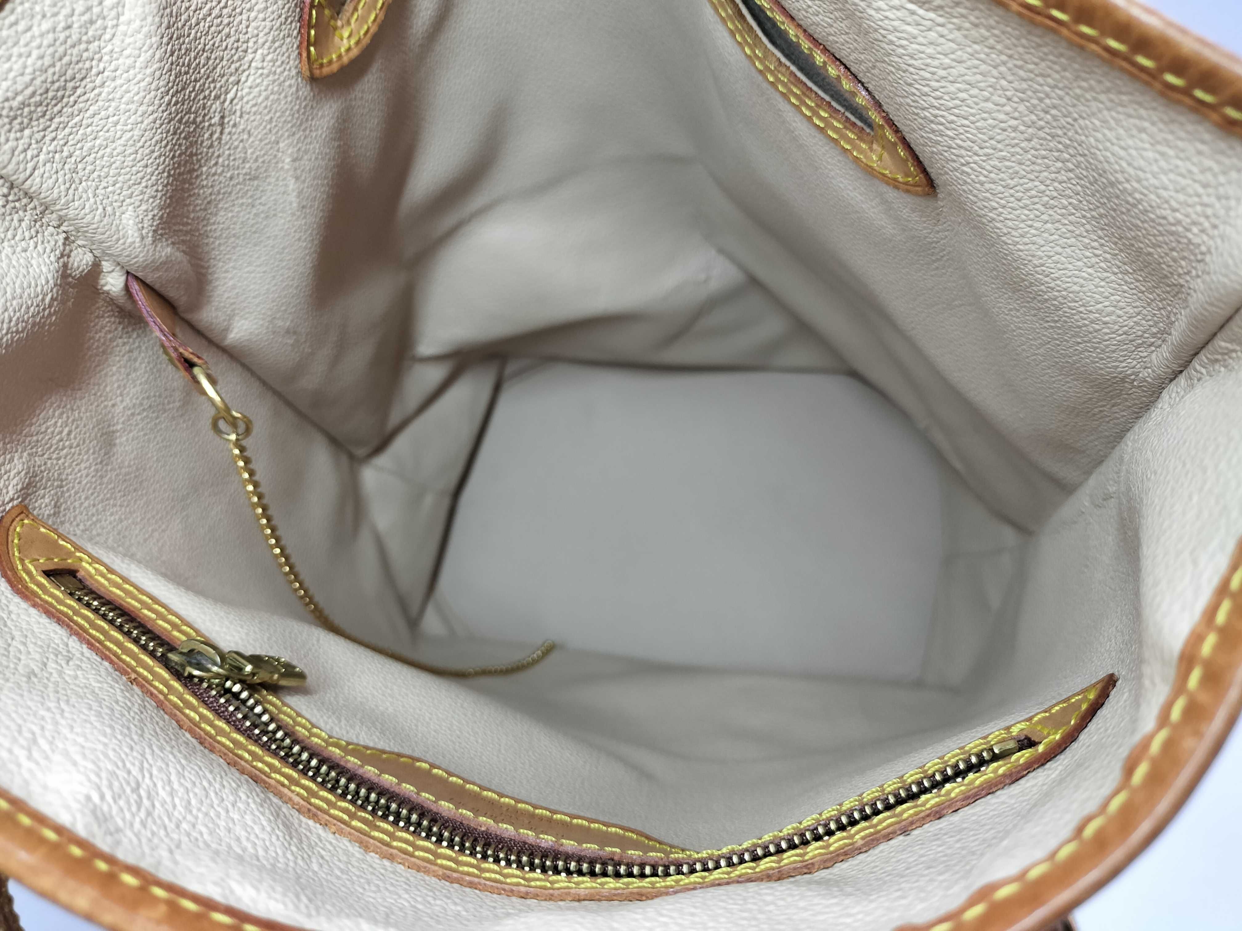 Monogram Bucket GM M42236 FL0061 Tote Bag — view 7