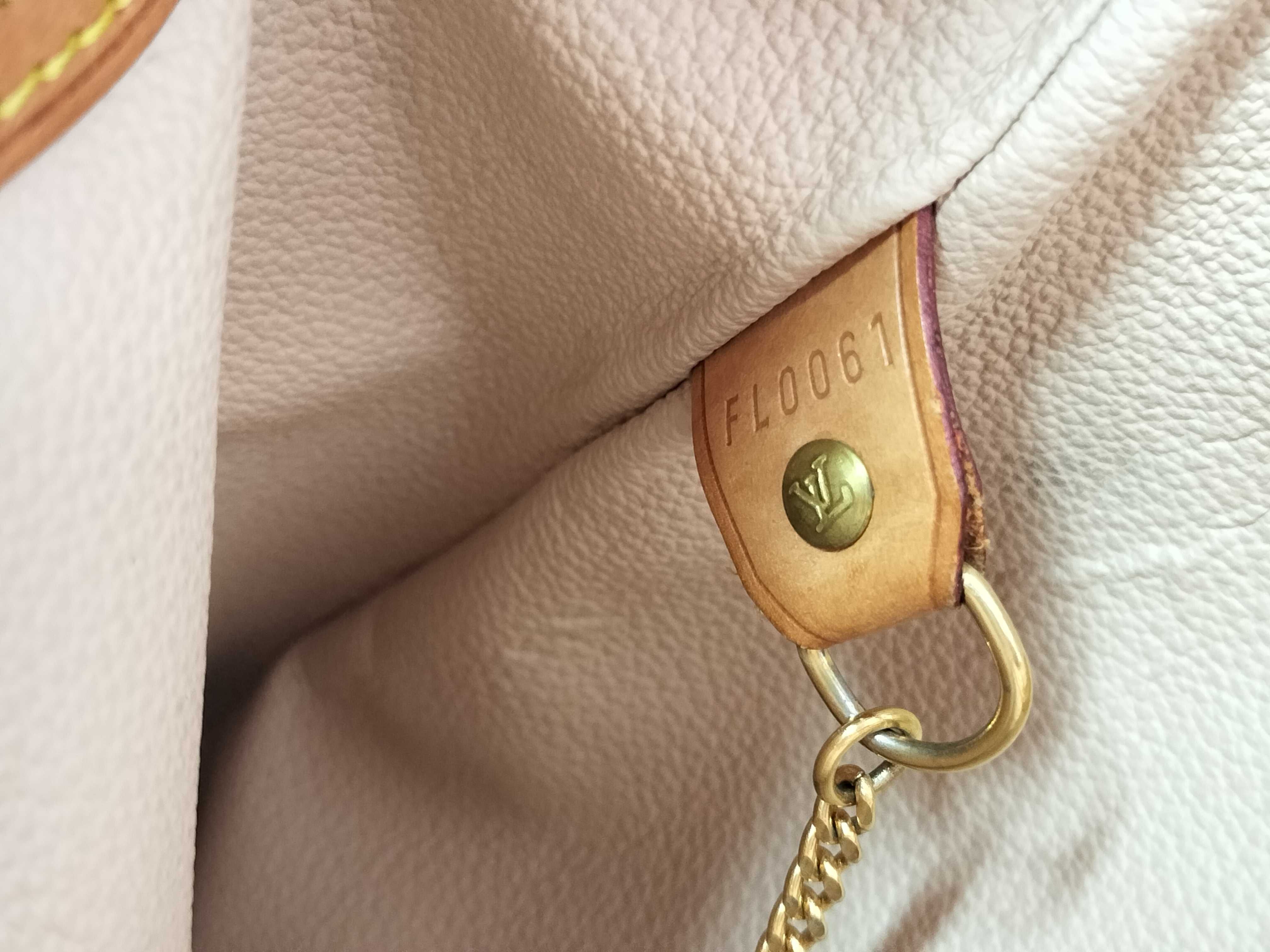 Monogram Bucket GM M42236 FL0061 Tote Bag — view 9