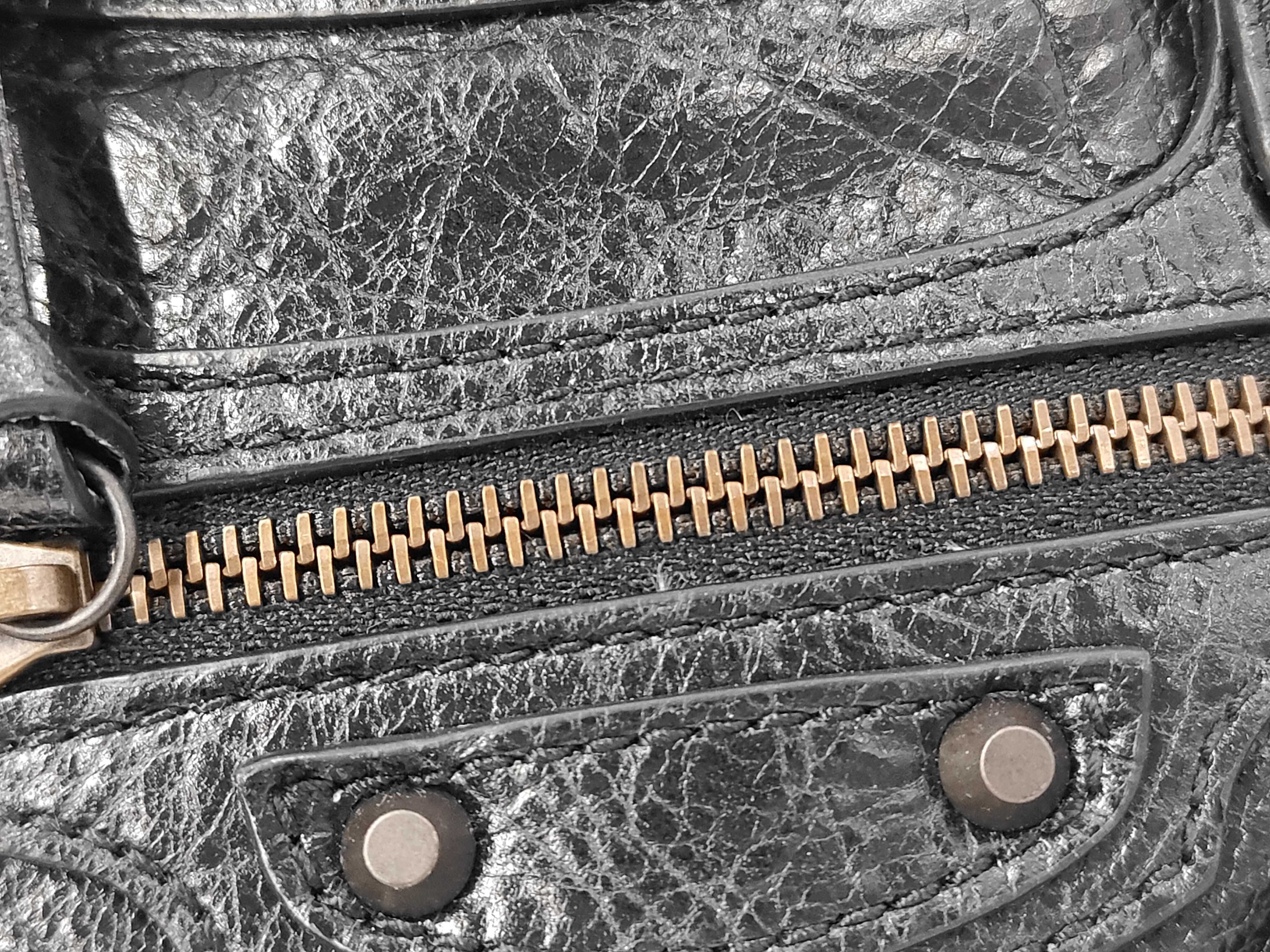The Giant City Le City Nano 2-way Shoulder Handbag — view 11