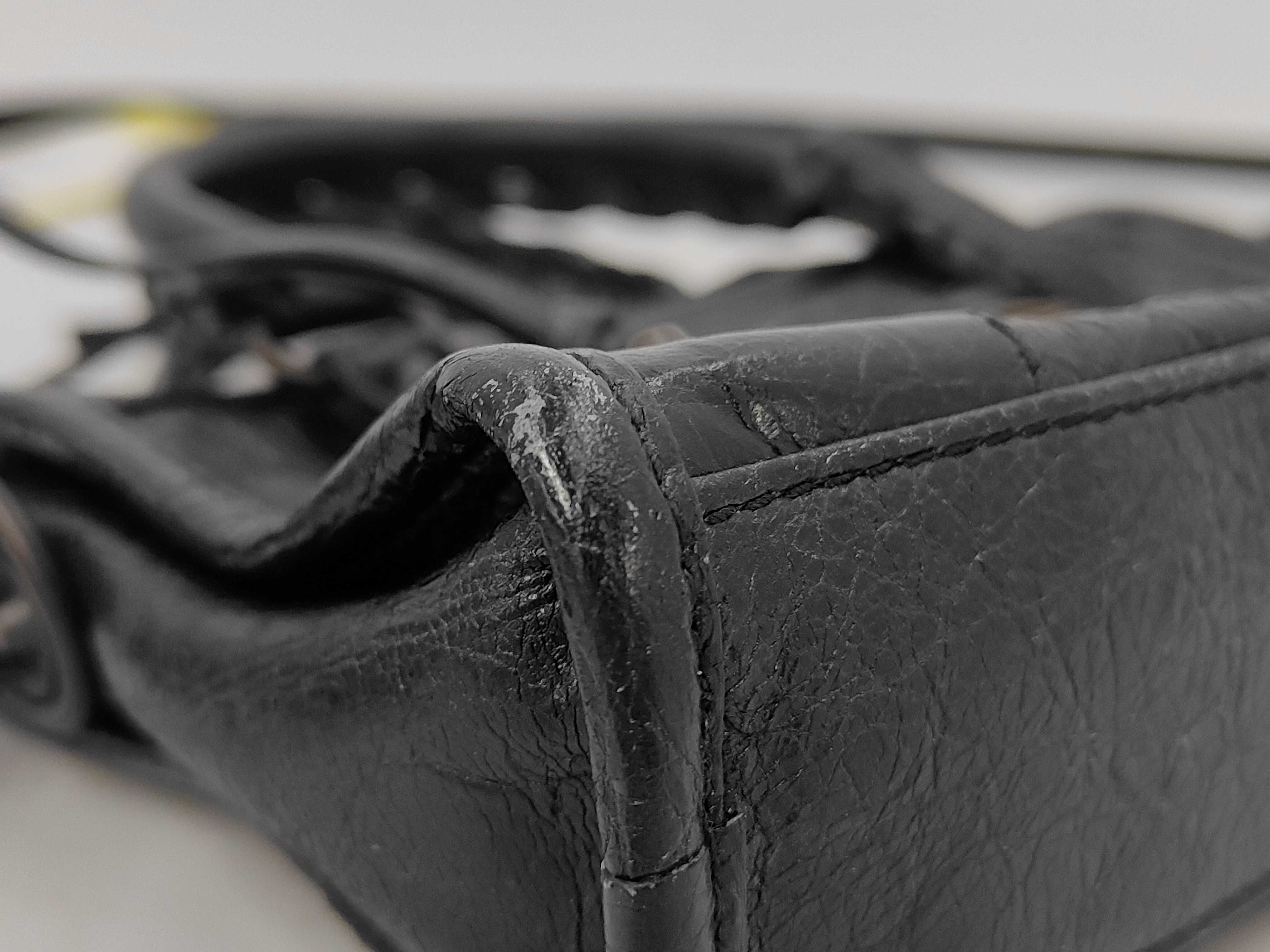 The Giant City Le City Nano 2-way Shoulder Handbag — view 6