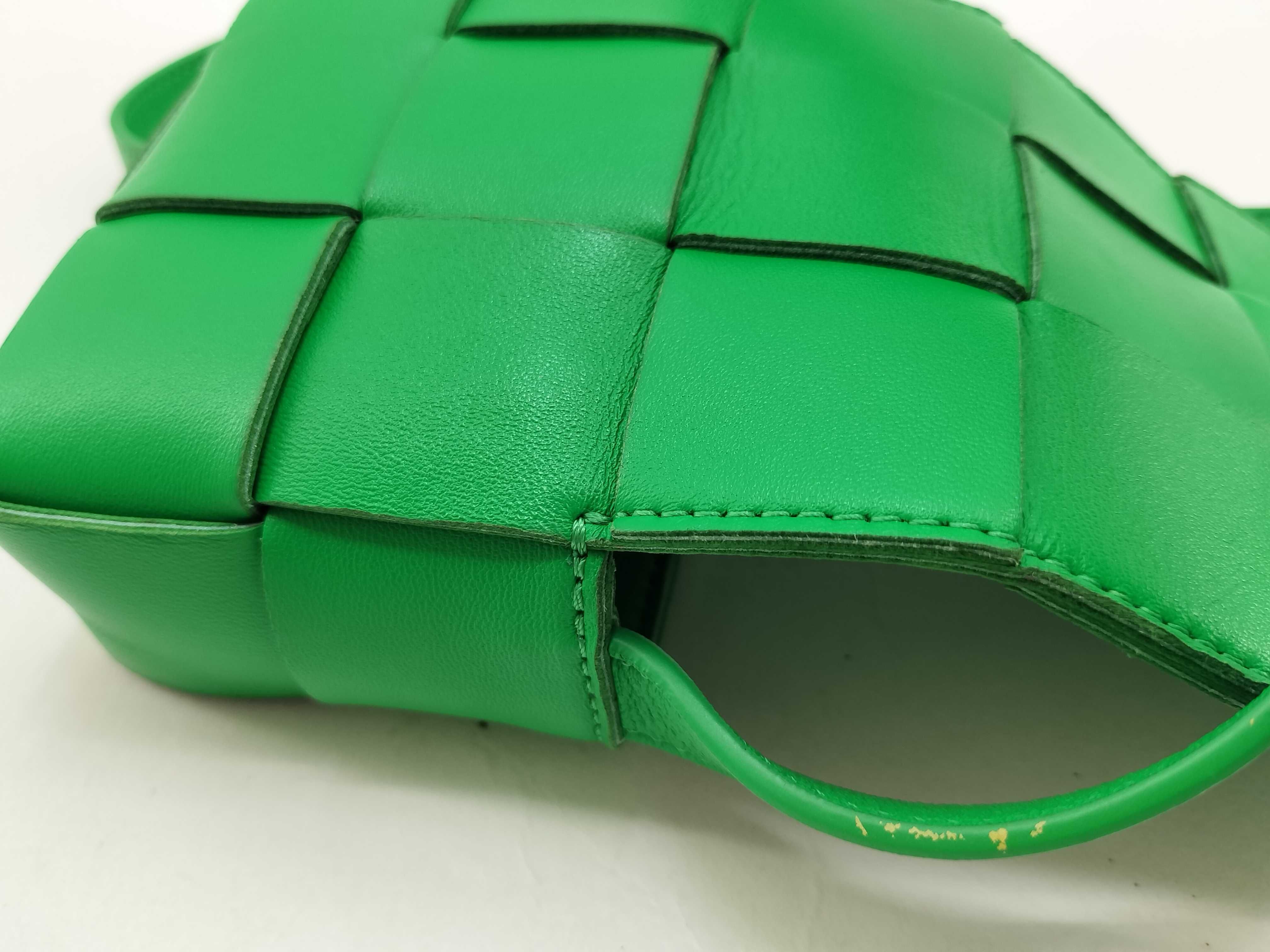 Intrecciato Maxi Intrecciato Candy Cassette Leather Shoulder Bag Green Shoulder Bag — view 14