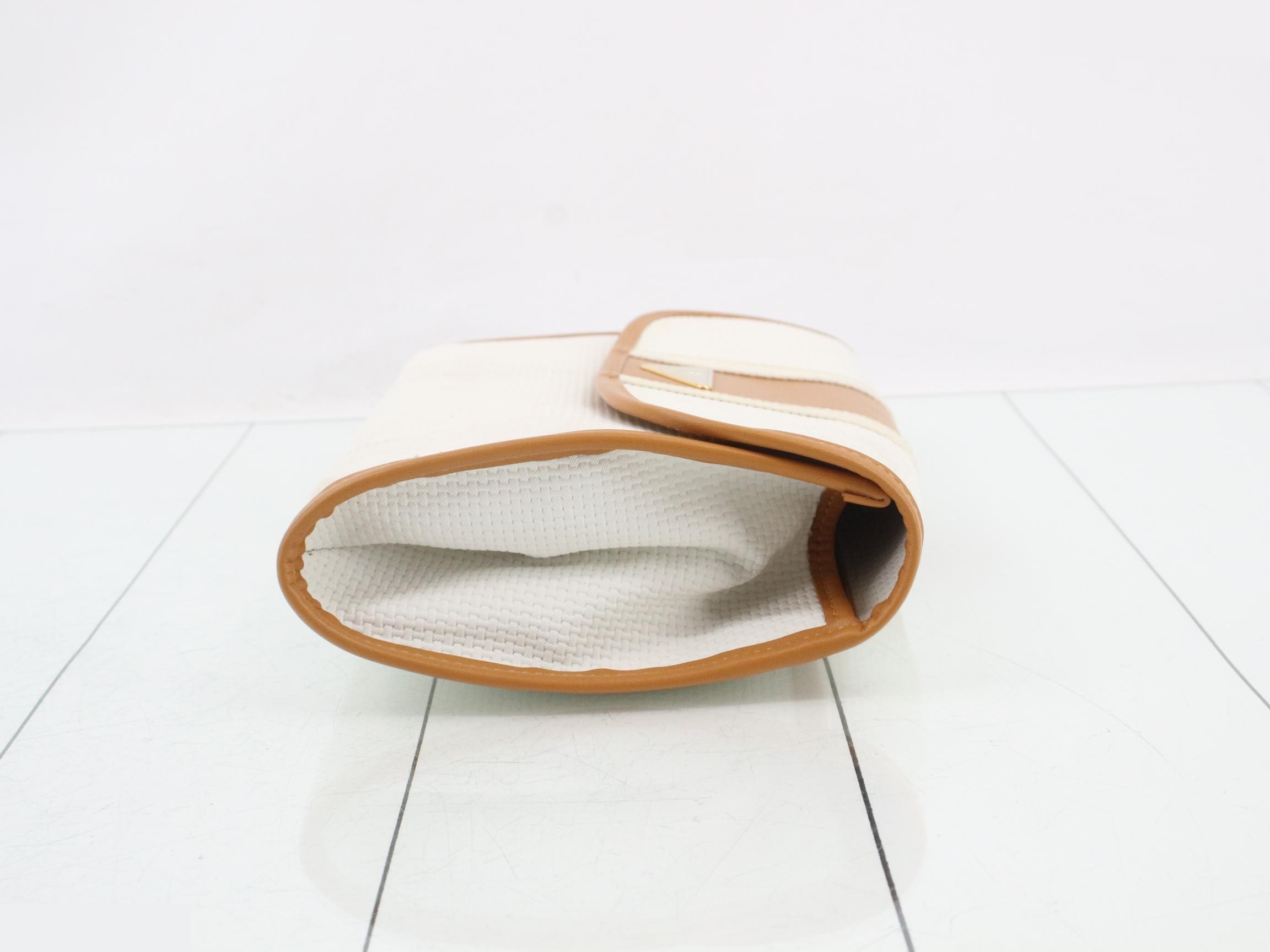 Leather clutch pouch — view 3