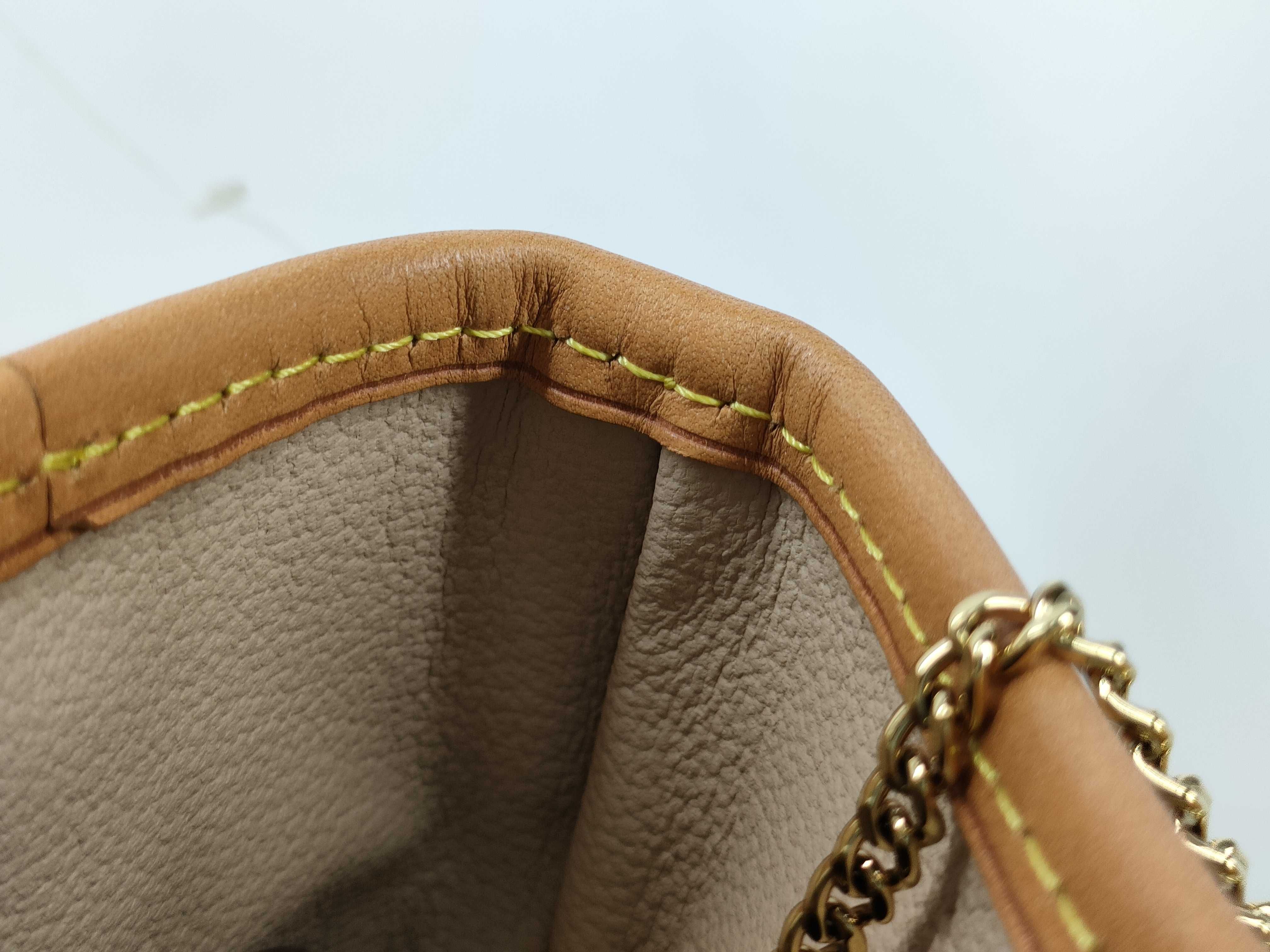 Monogram Bucket PM M42238 DK2189 Tote Bag — view 10
