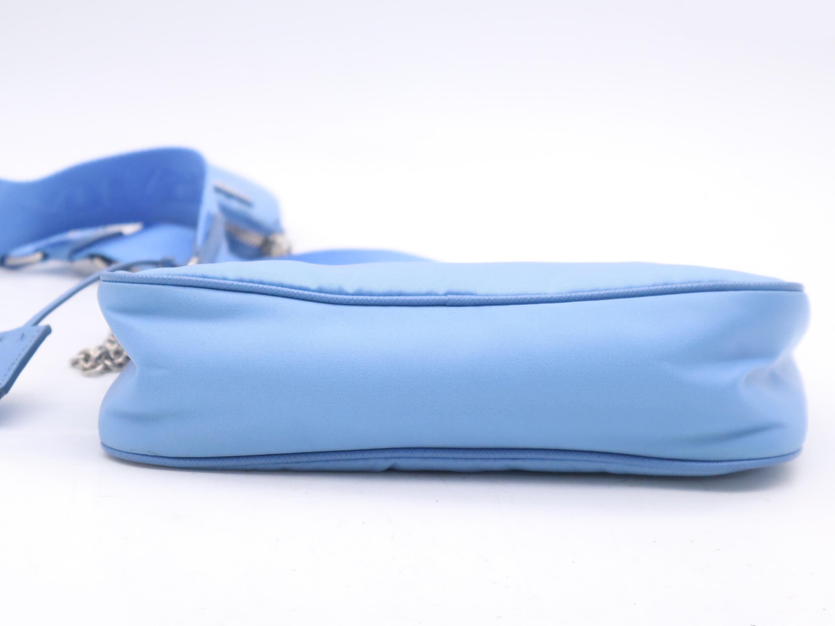 Nylon Chain Handle Bag Re-Edition 2005 Blue — view 4