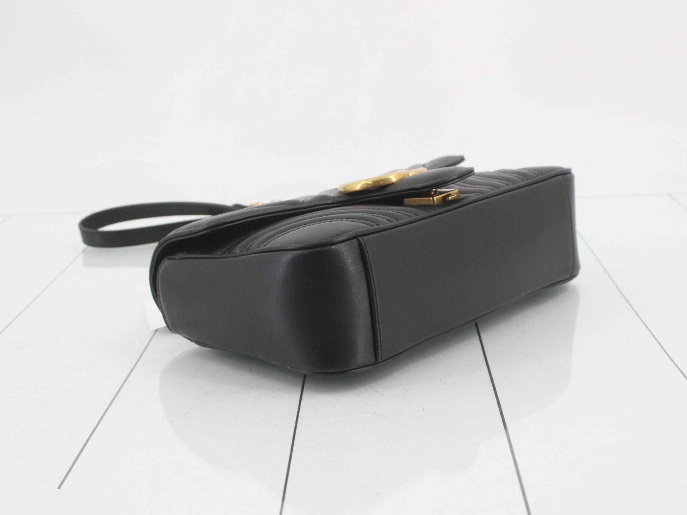 GG Marmont Quilted Small Shoulder Bag — view 5