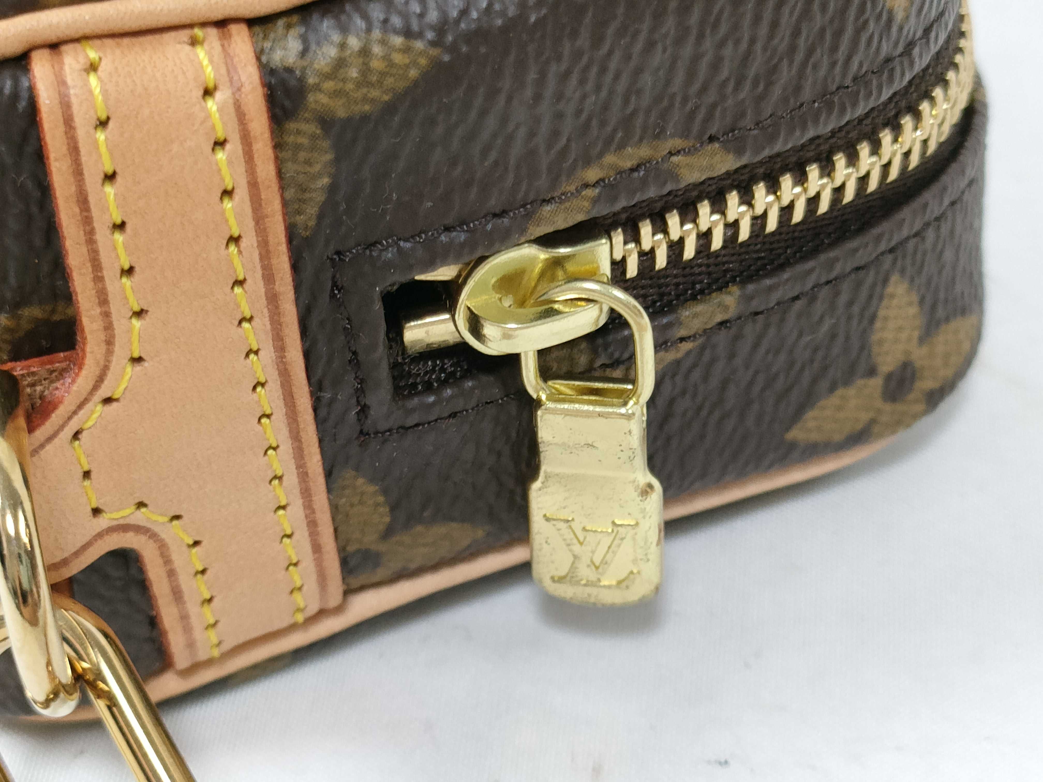 Monogram Louis Vuitton Monogram Trouswapiti M58030 Pouch — view 9