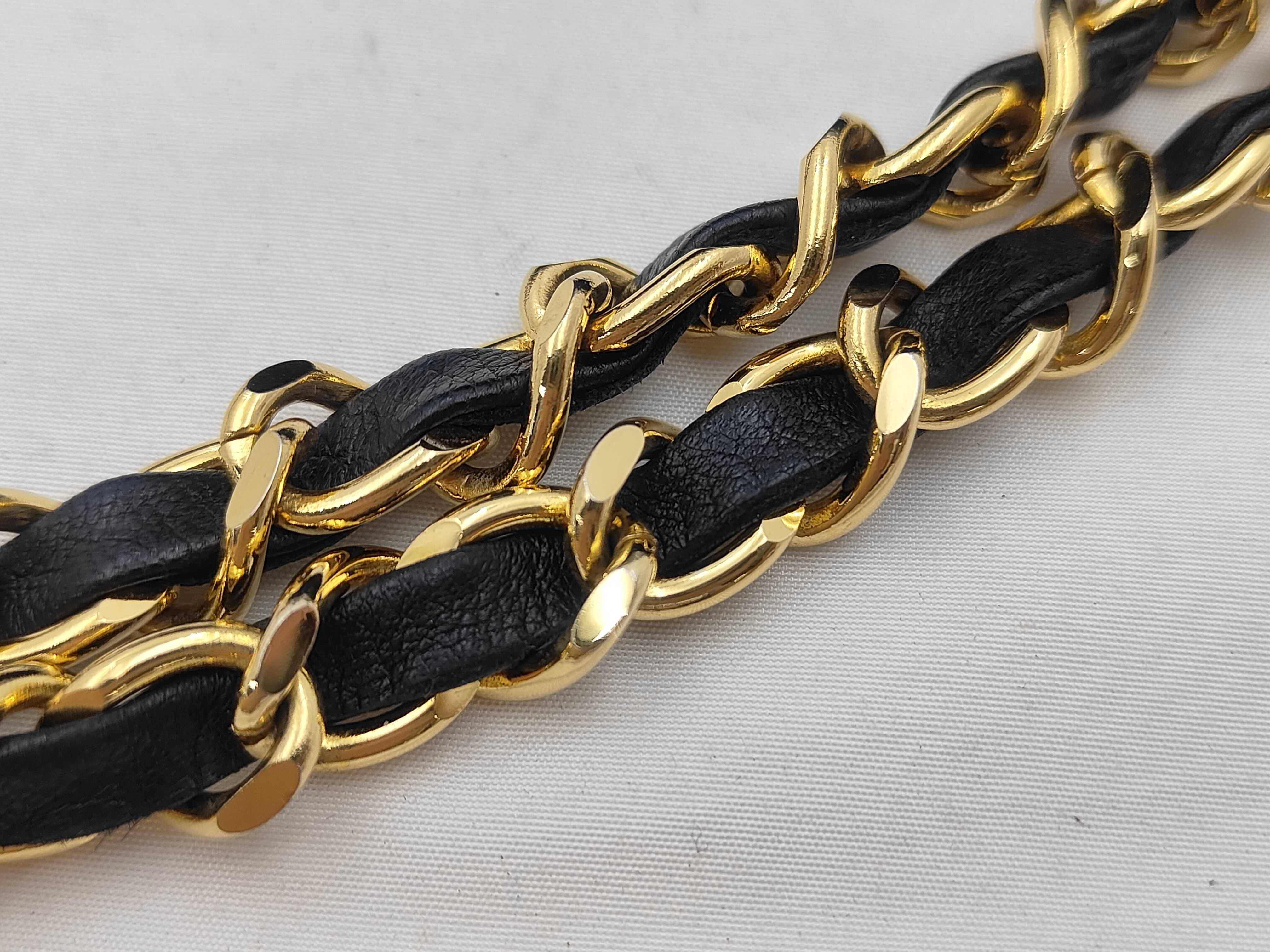 Chain Shoulder Bag — view 4