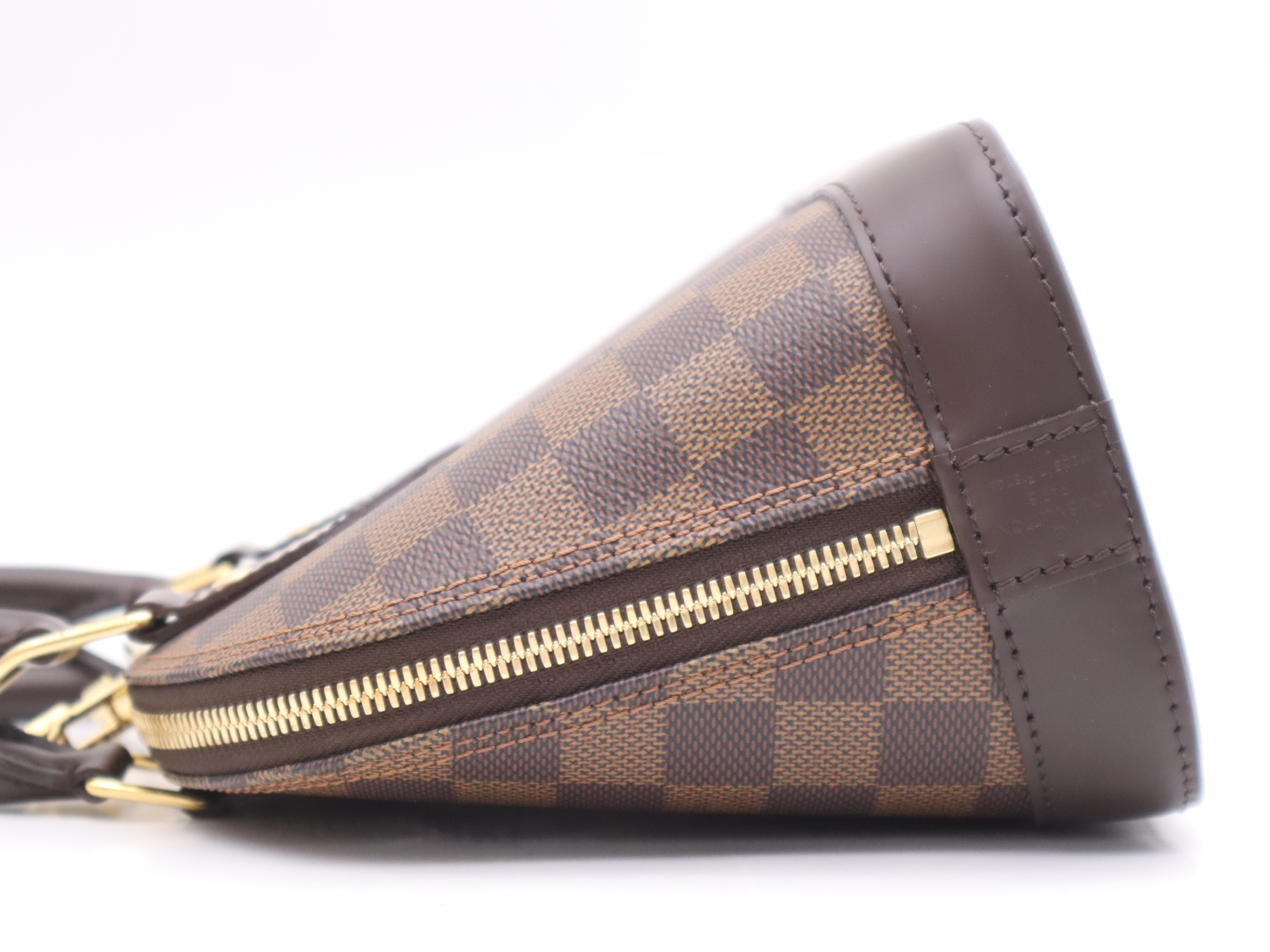 N41221 Damier Alma BB Handbag with Shoulder Strap, 2 Keys, Clochette, Dust Bag, and Box. — view 3