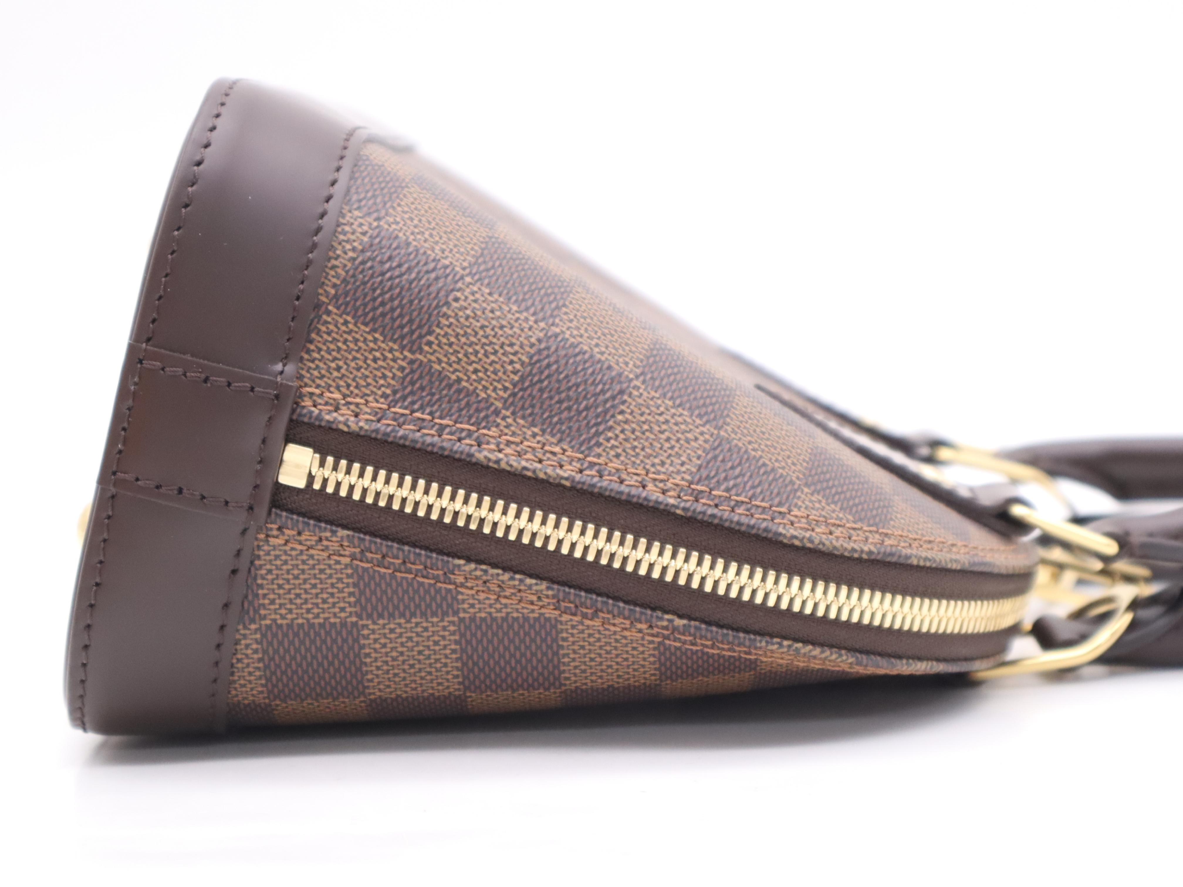 N41221 Damier Alma BB Handbag with Shoulder Strap, 2 Keys, Clochette, Dust Bag, and Box. — view 5