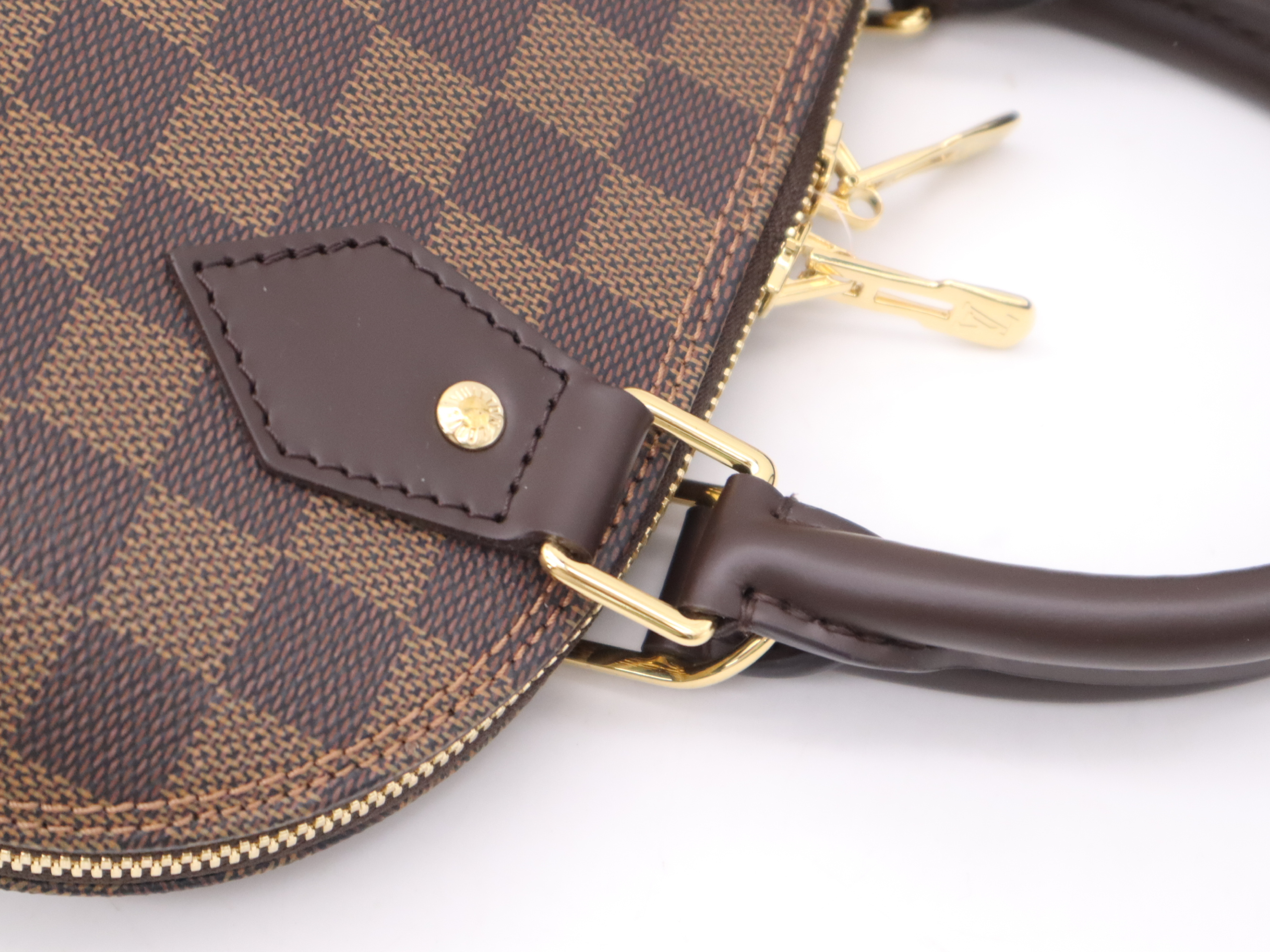 N41221 Damier Alma BB Handbag with Shoulder Strap, 2 Keys, Clochette, Dust Bag, and Box. — view 7