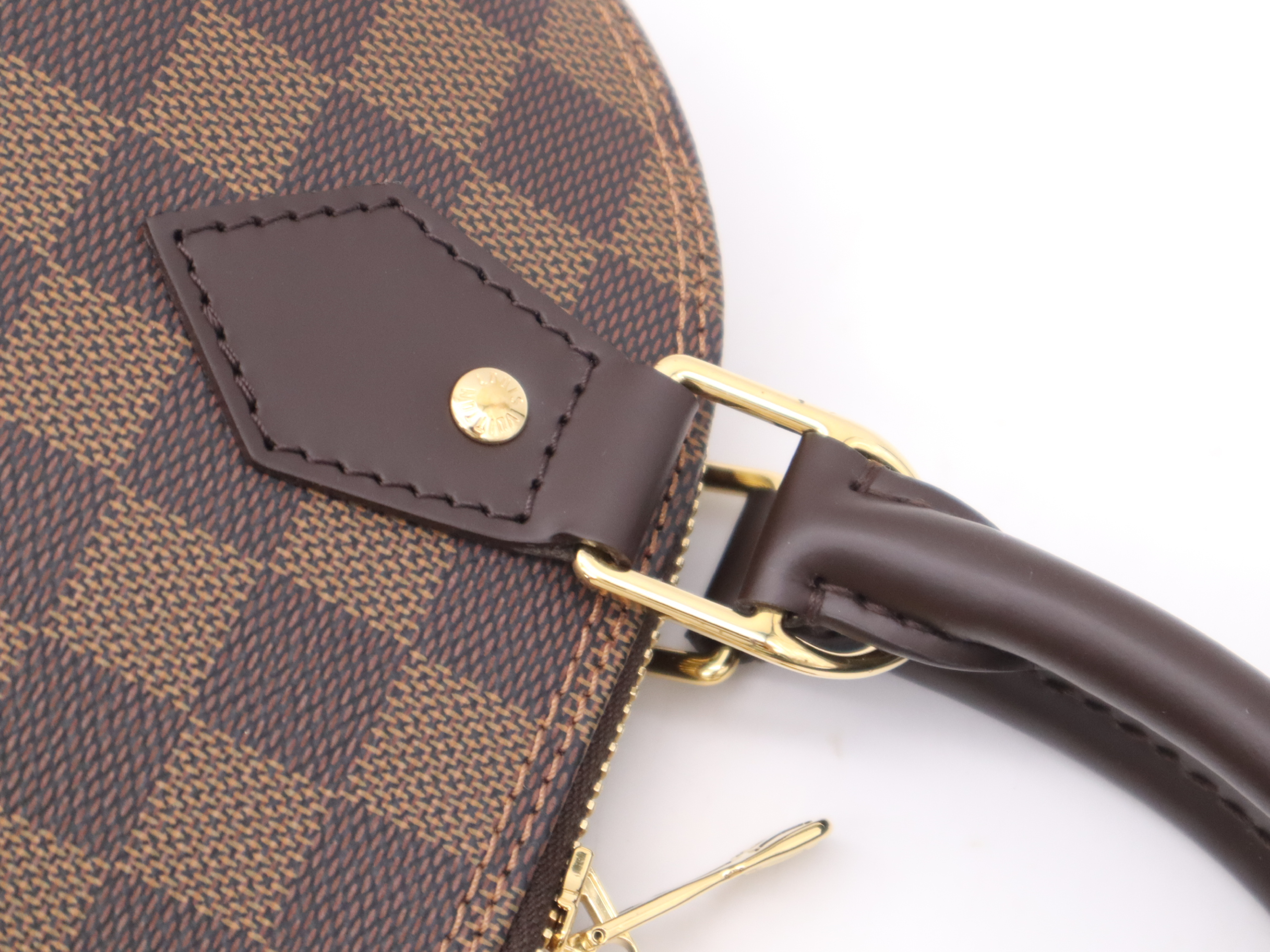 N41221 Damier Alma BB Handbag with Shoulder Strap, 2 Keys, Clochette, Dust Bag, and Box. — view 8