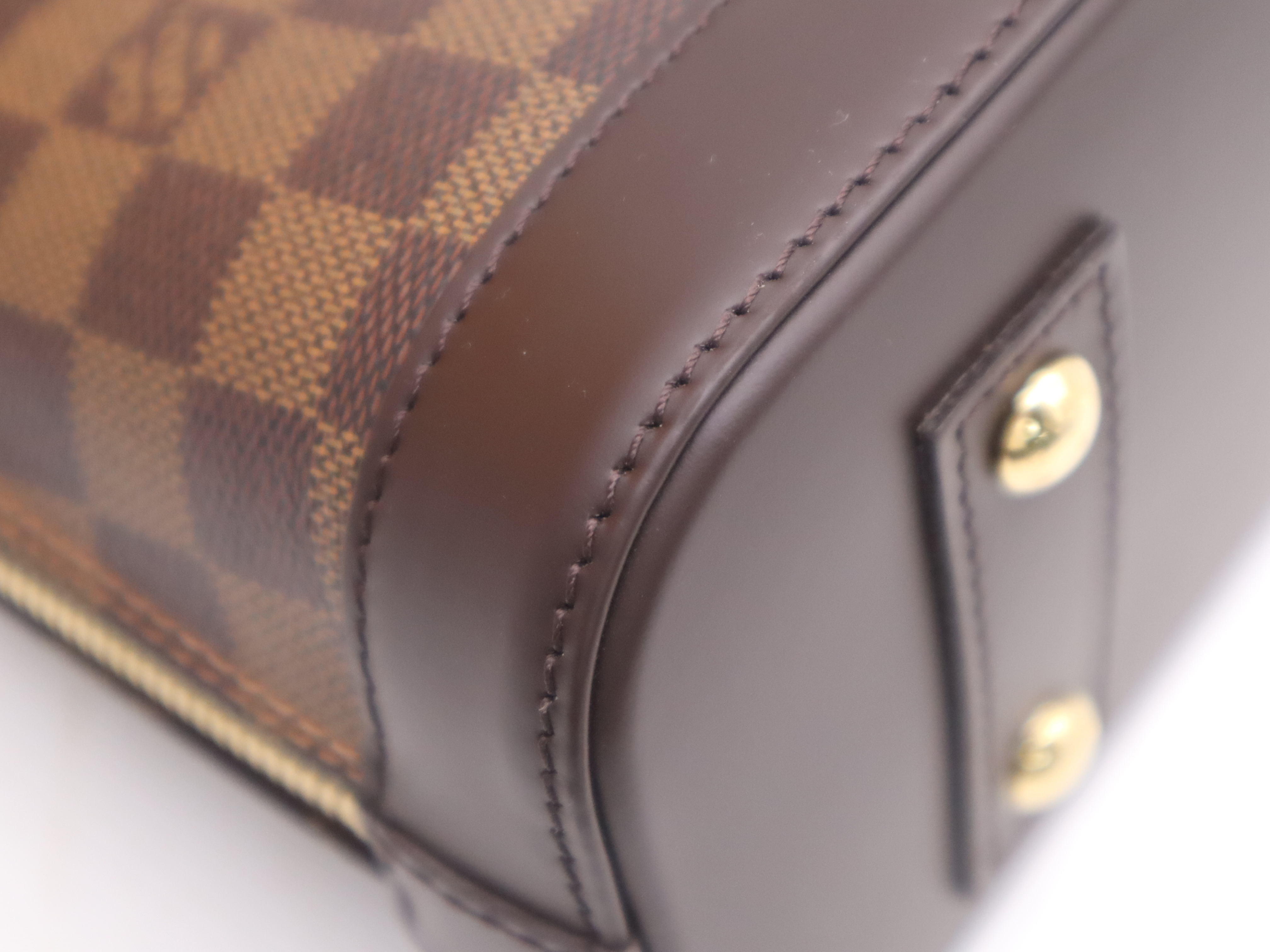N41221 Damier Alma BB Handbag with Shoulder Strap, 2 Keys, Clochette, Dust Bag, and Box. — view 9