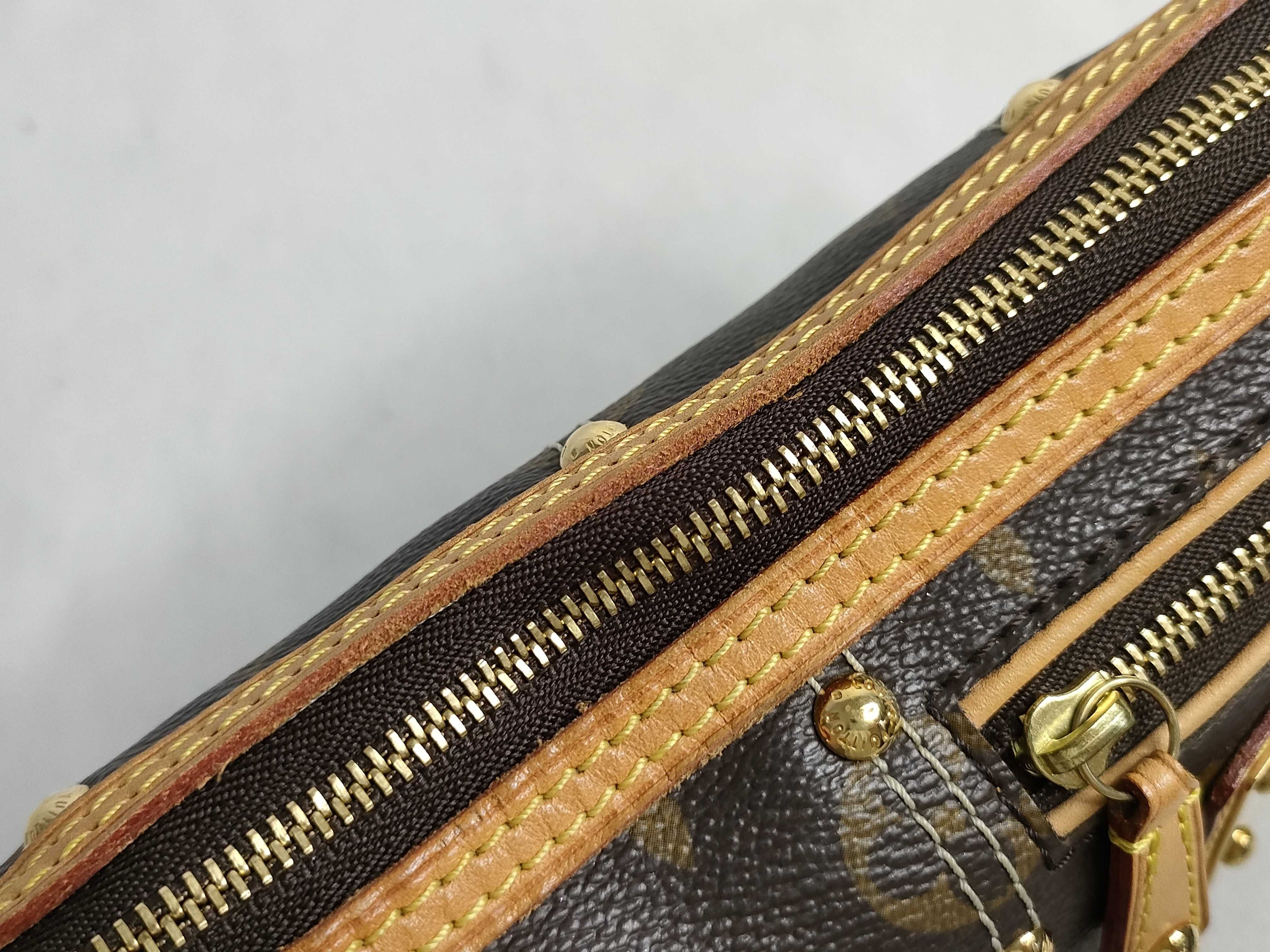 Monogram Pochette Accessoires M40141 CA1026 Brown Handbag — view 8