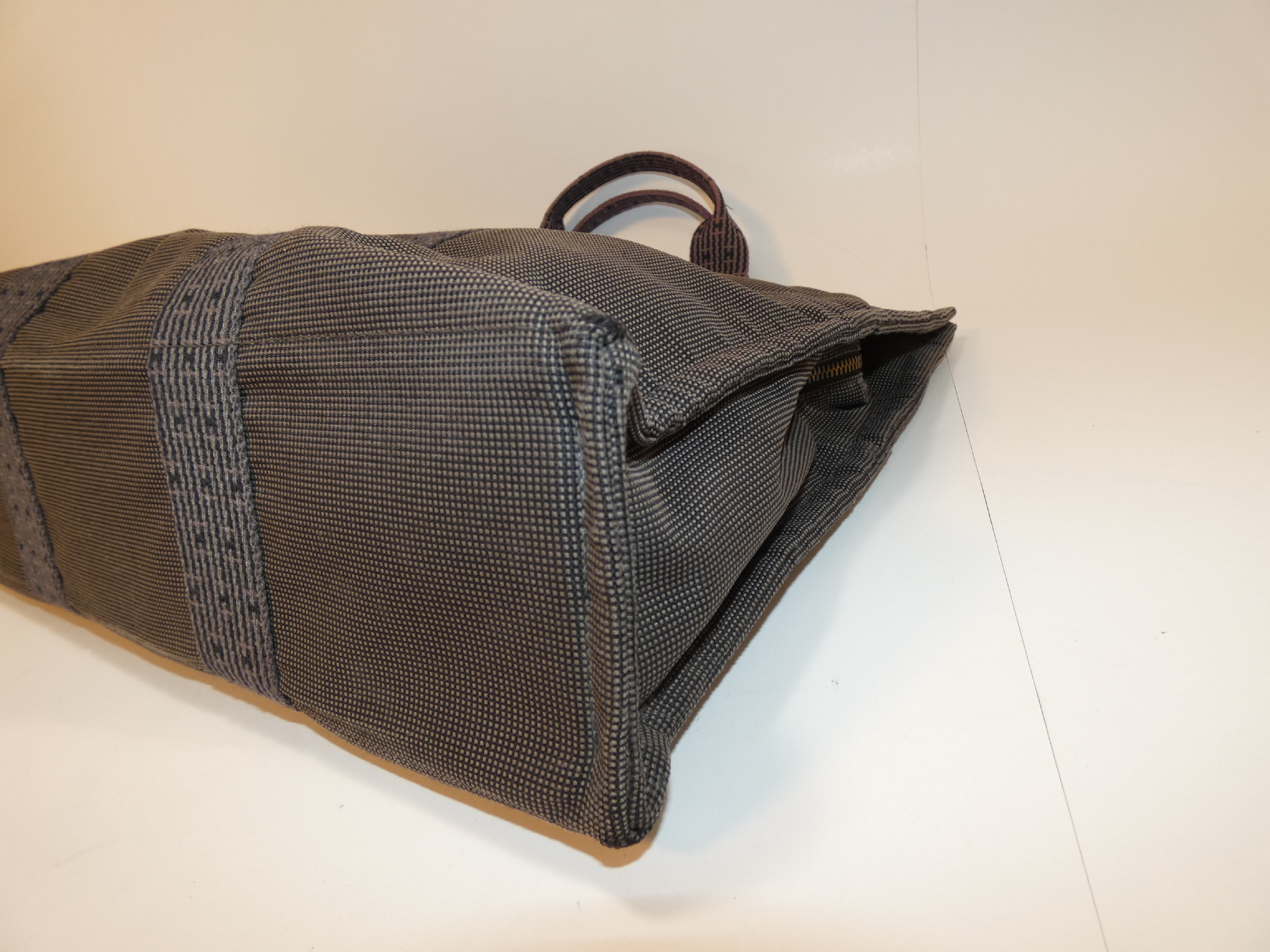 Herline Canvas Tote Bag — view 7