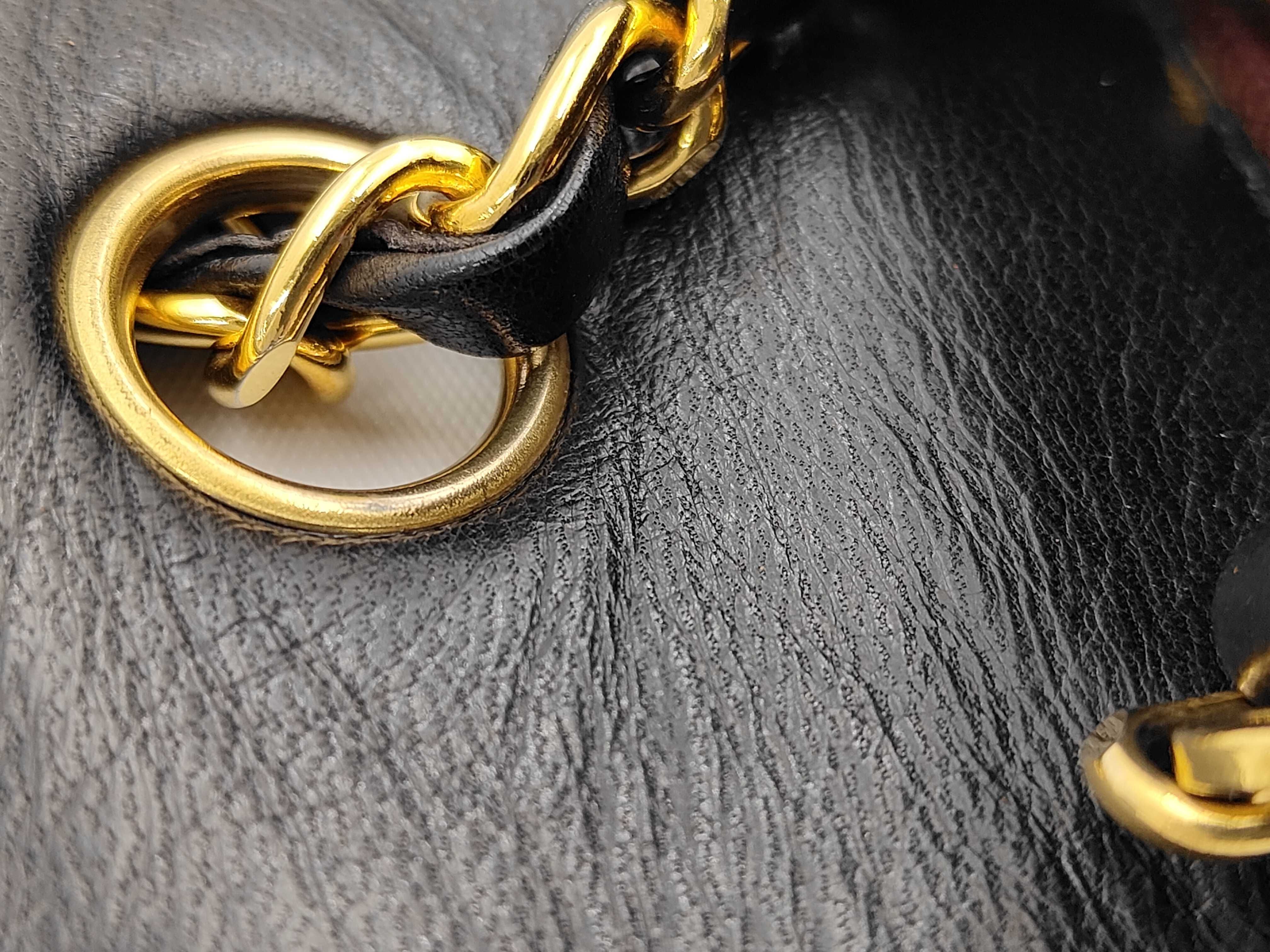 Matelassé Diana Matelassé 23 Chain Shoulder Bag — view 7