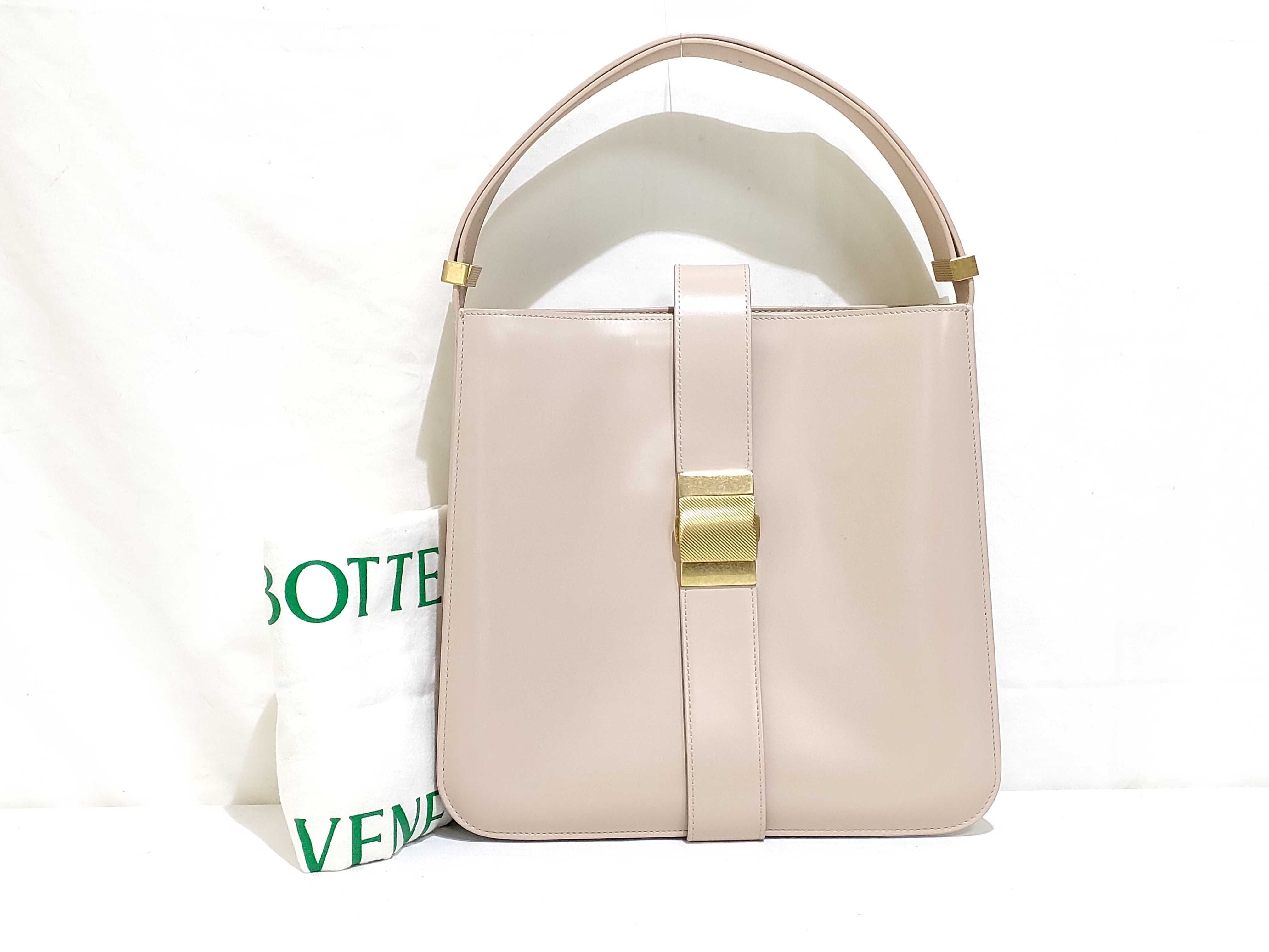 Marie Shoulder Bag