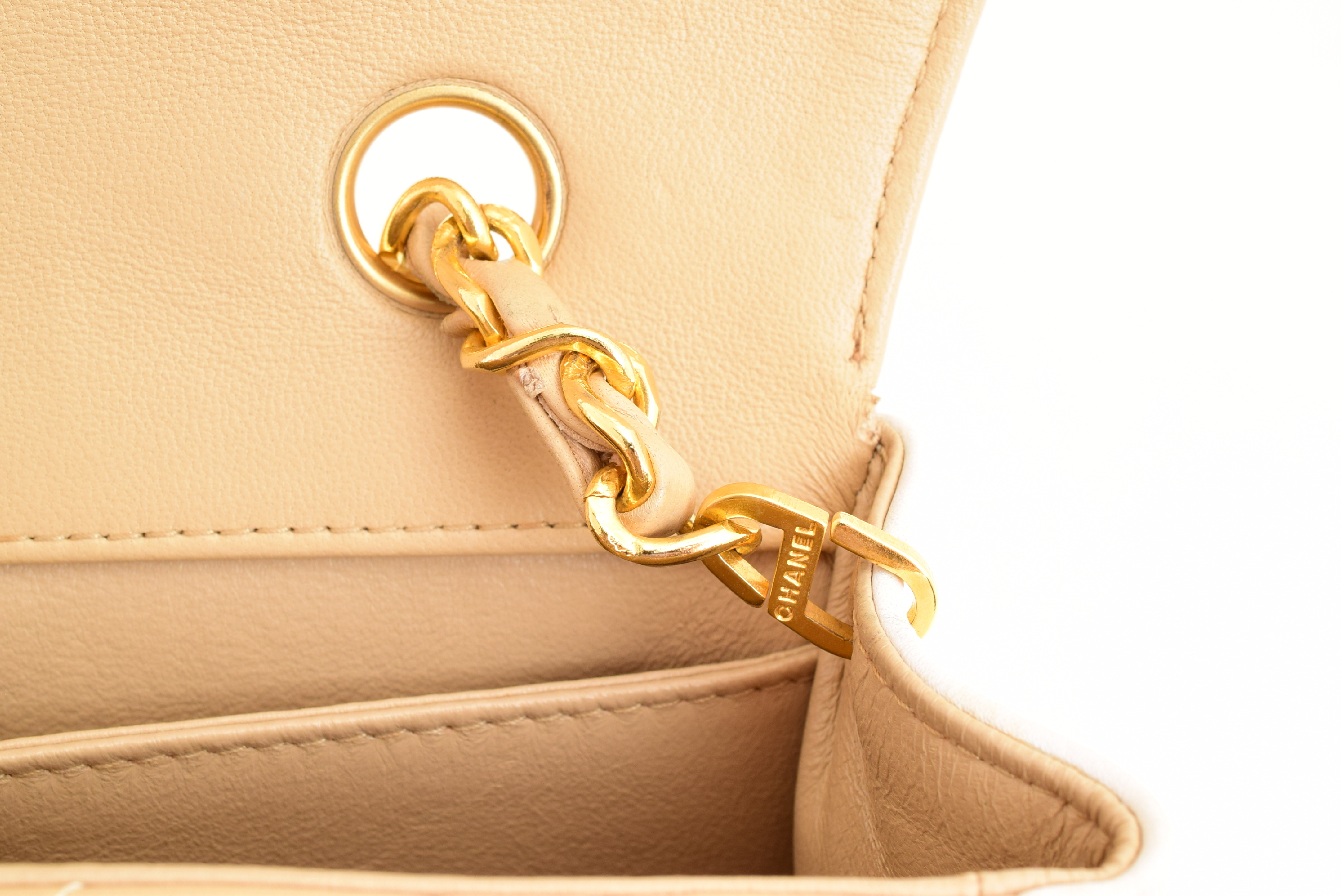 Matelassé Bicolor Chain Shoulder Bag with Gold Hardware — view 13