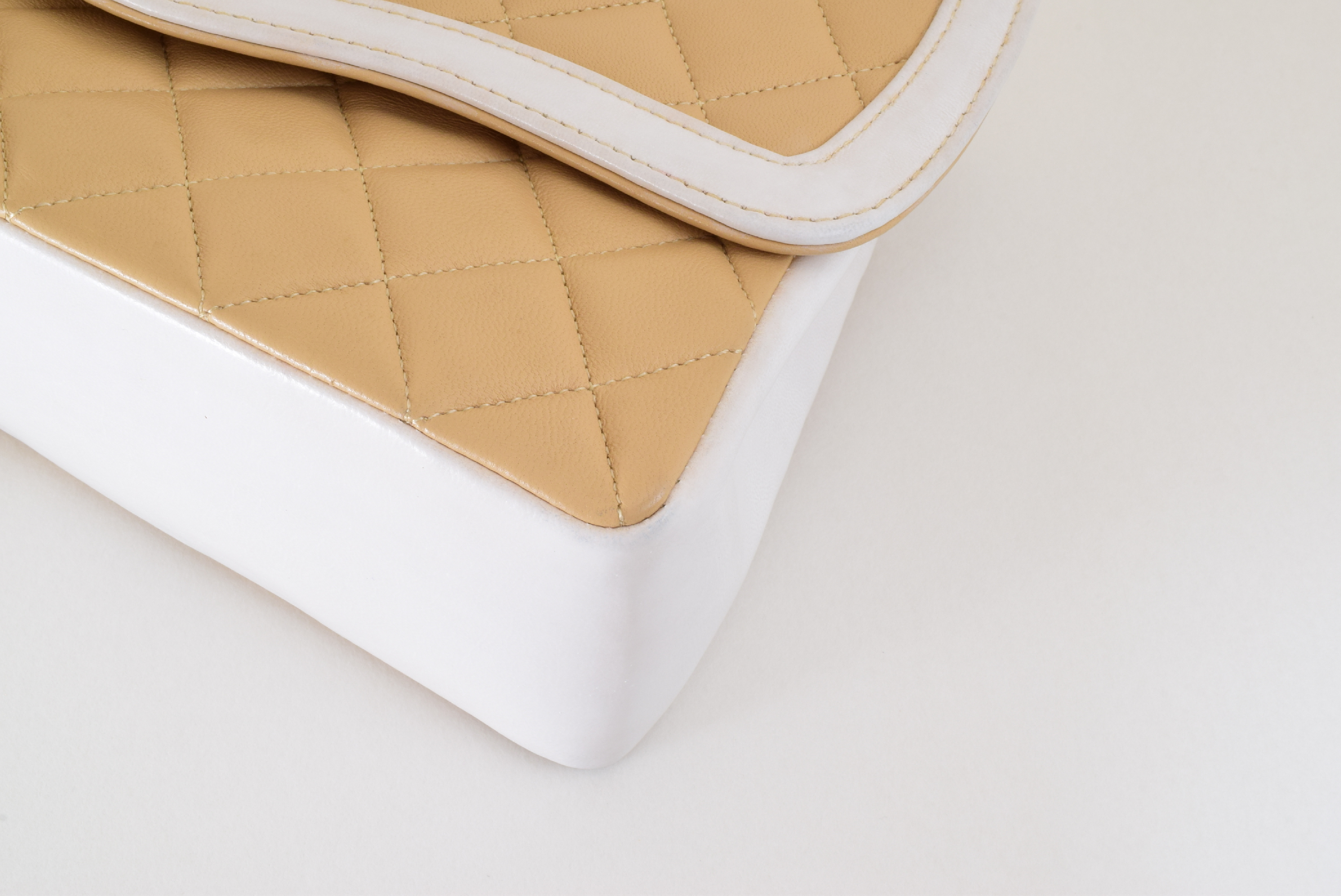 Matelassé Bicolor Chain Shoulder Bag with Gold Hardware — view 7