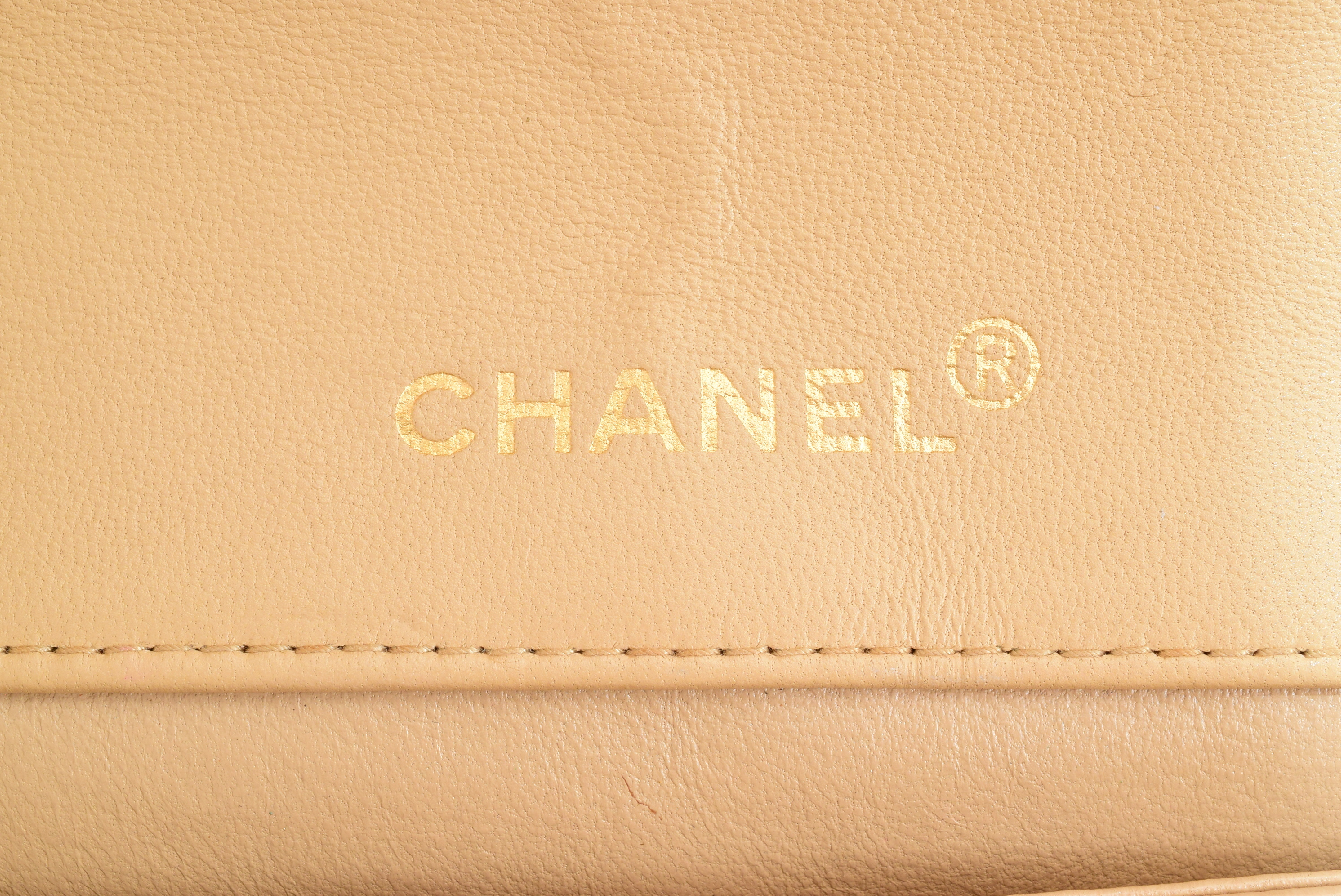 Matelassé Bicolor Chain Shoulder Bag with Gold Hardware — view 10
