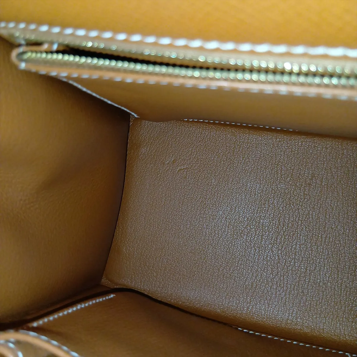 [Individually packaged] Hermes Kelly 28 Sellier Veau Epsom Gold Hardware Z: 2021 — view 15