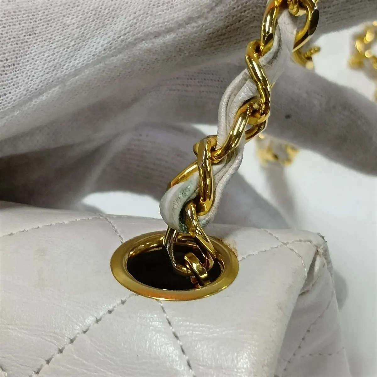 Mini Matelassé 17 Lambskin Single Flap Single Chain Bag, White with Gold Hardware, 1712407, Series 1, A01115 — view 13