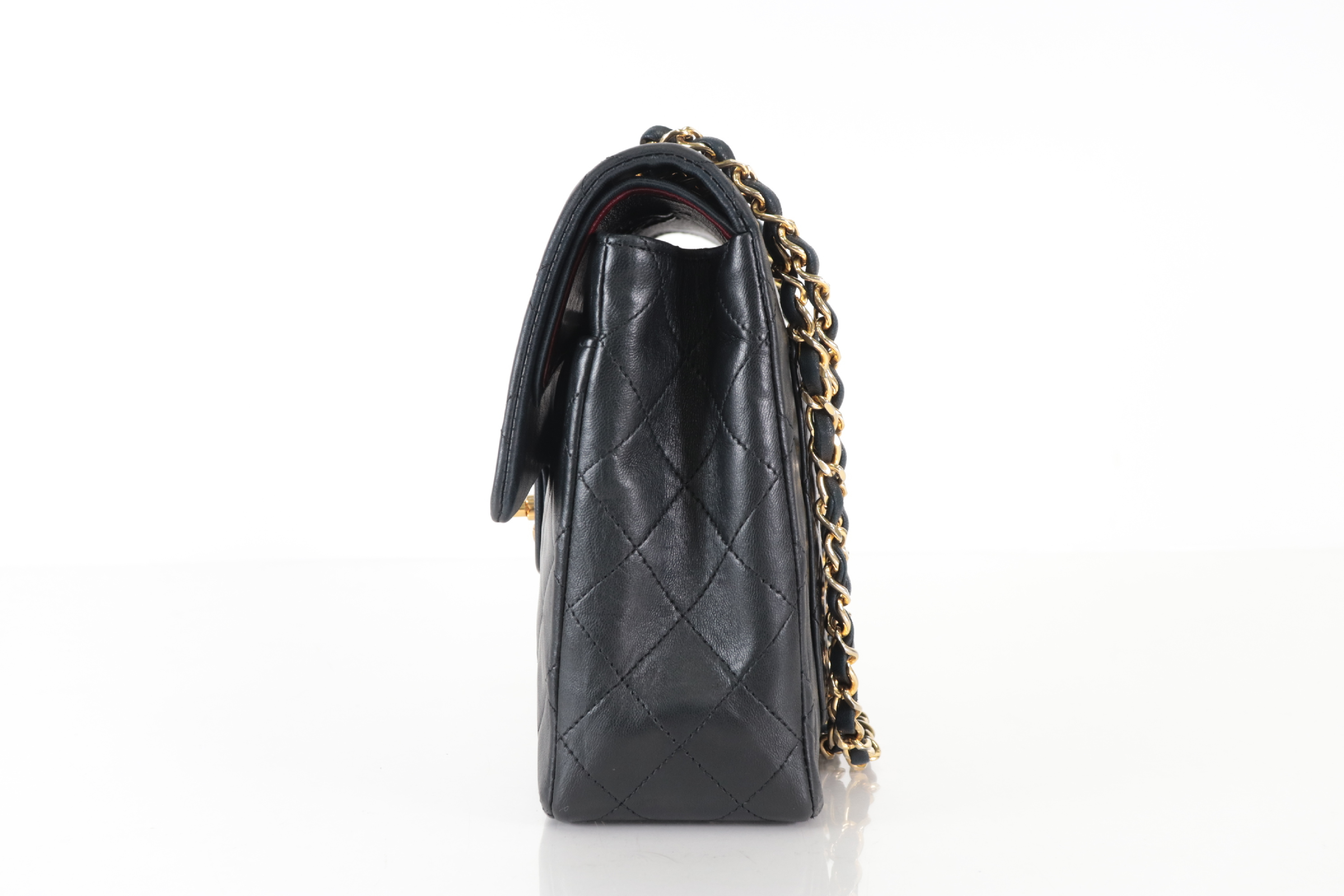 W-Flap 25 Lambskin Chain Shoulder Bag (Series 1) — view 4