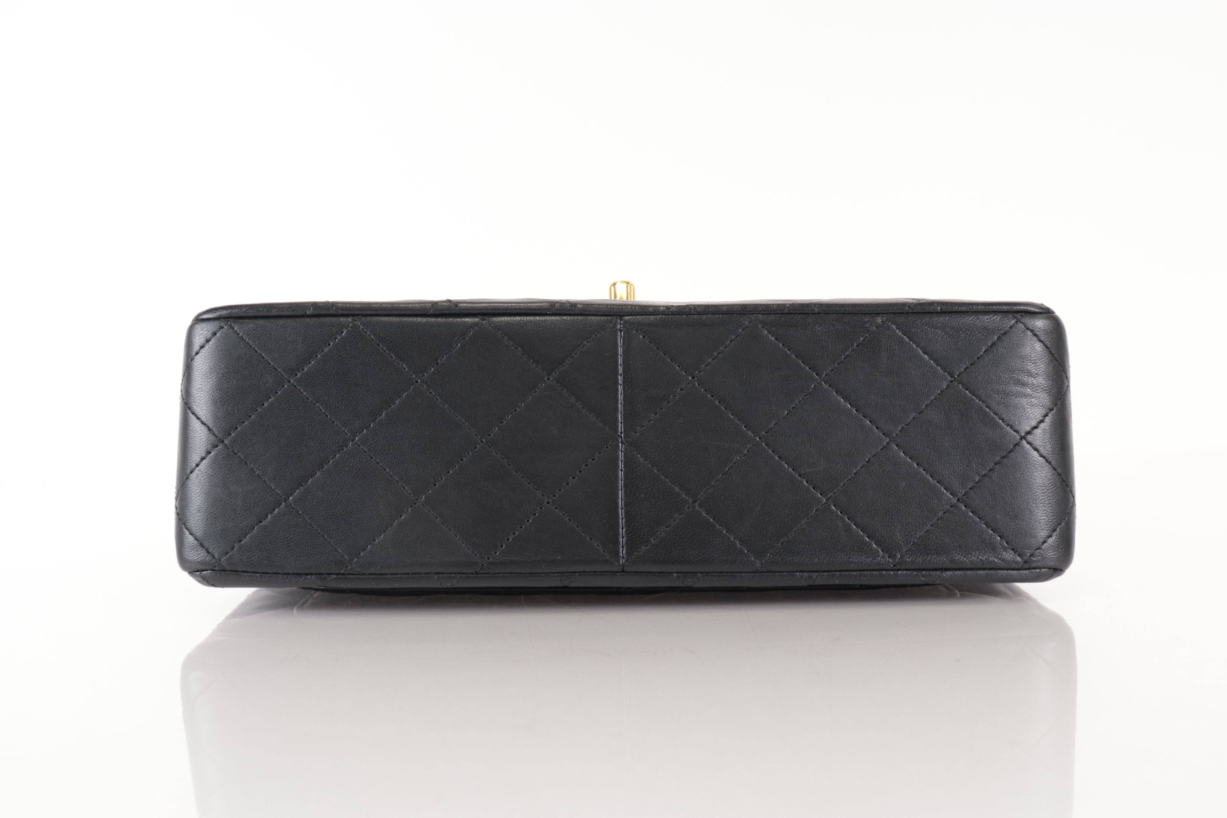 W-Flap 25 Lambskin Chain Shoulder Bag (Series 1) — view 6