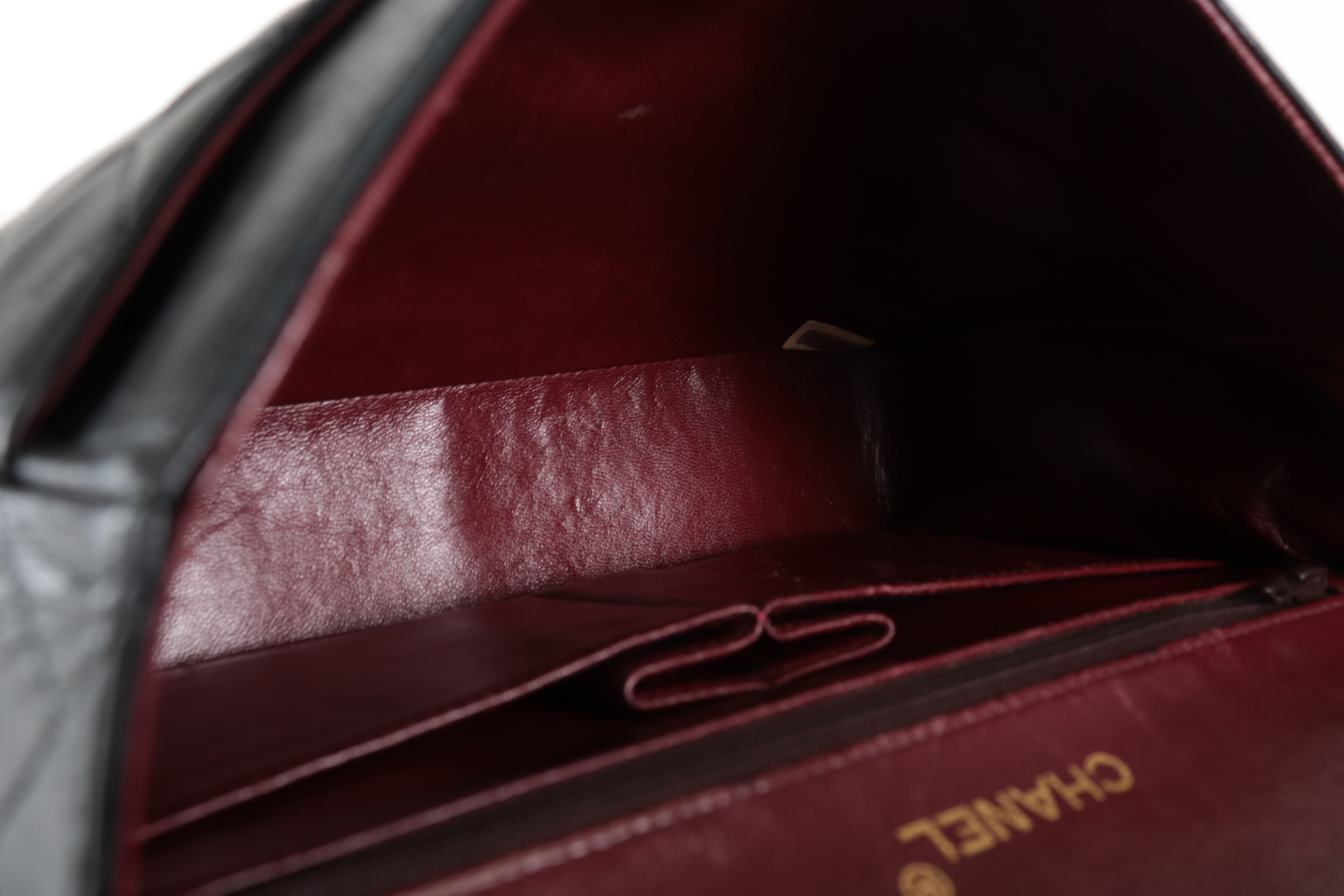 W-Flap 25 Lambskin Chain Shoulder Bag (Series 1) — view 8