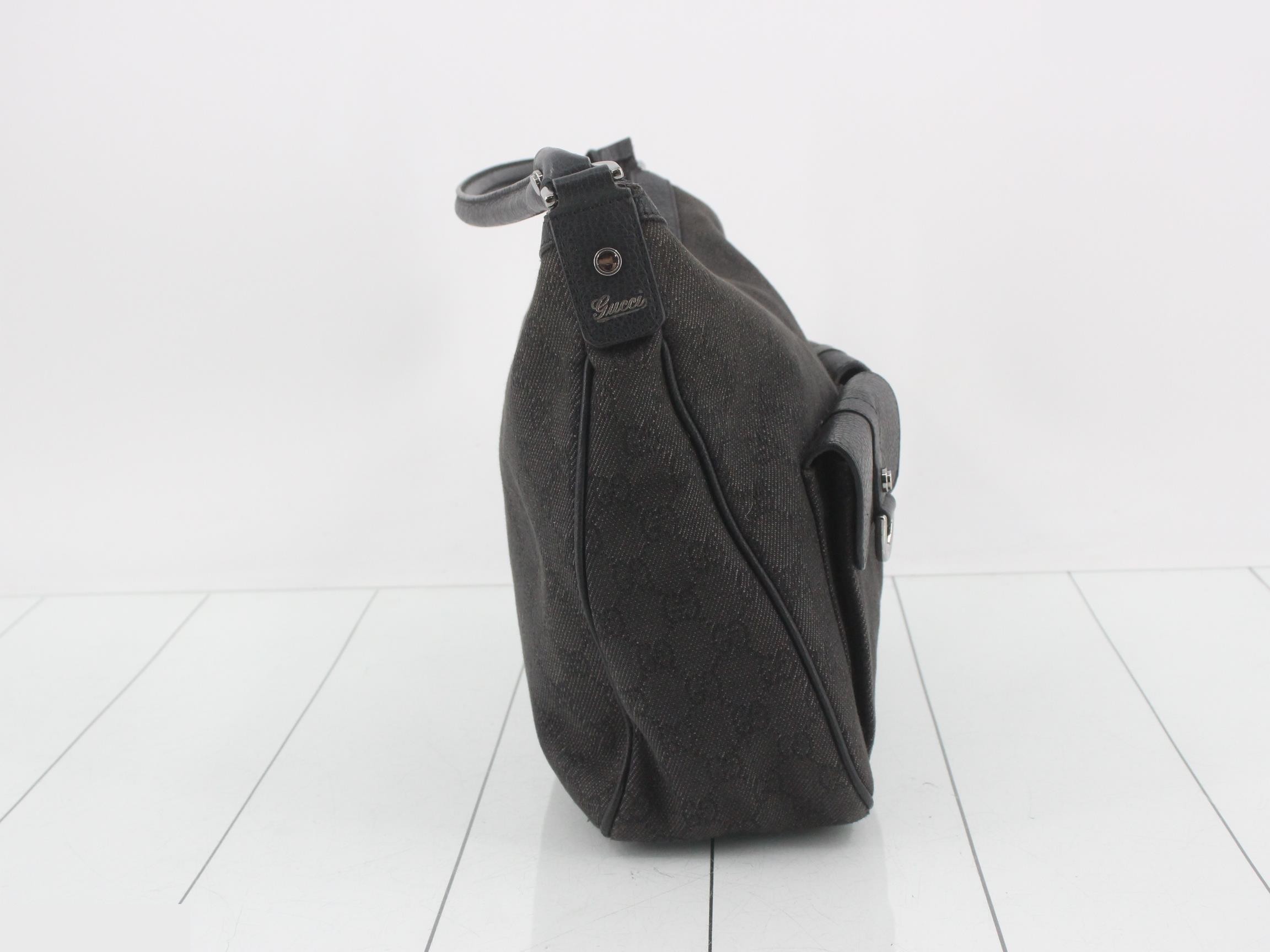 GG Canvas (Bag) - Shoulder Bag — view 4