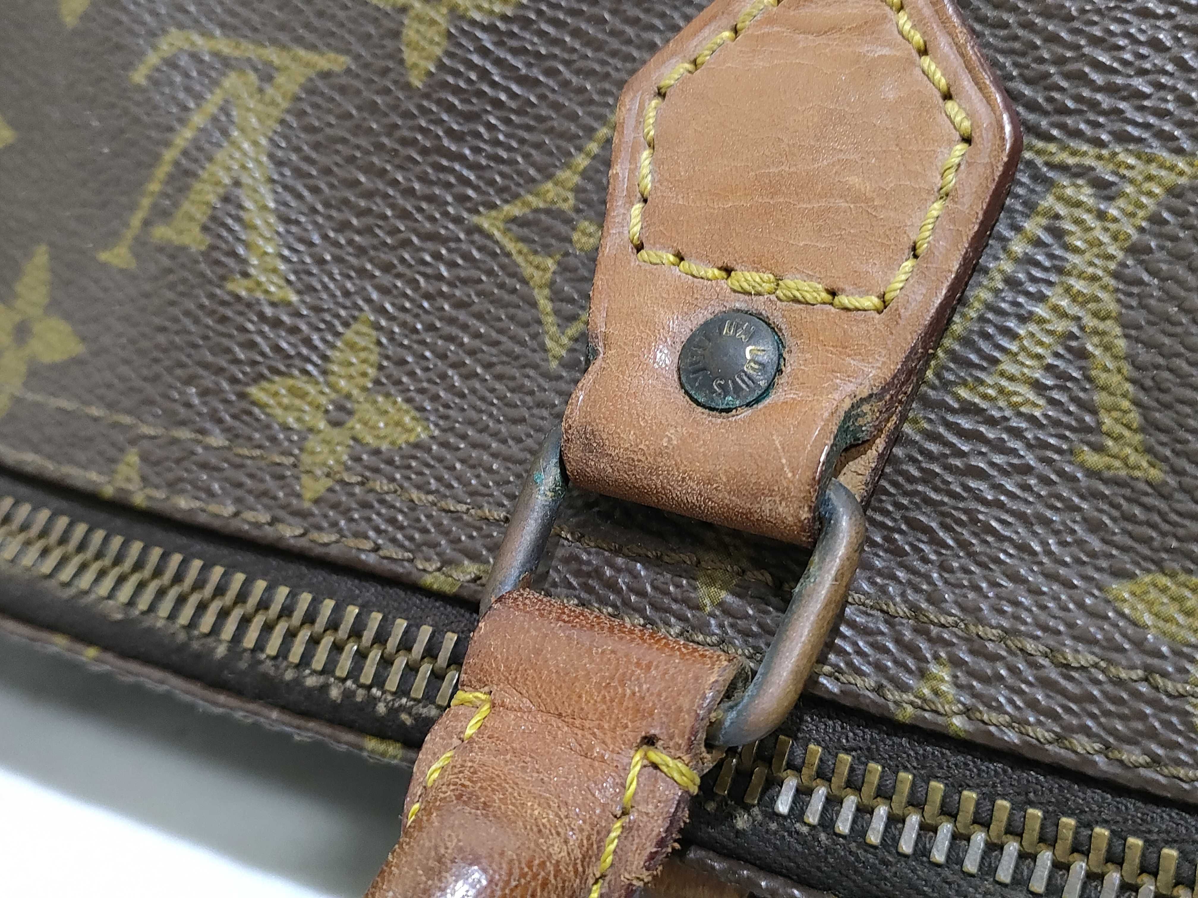 Monogram Louis Vuitton Monogram M41106 Speedy 40 Handbag — view 5