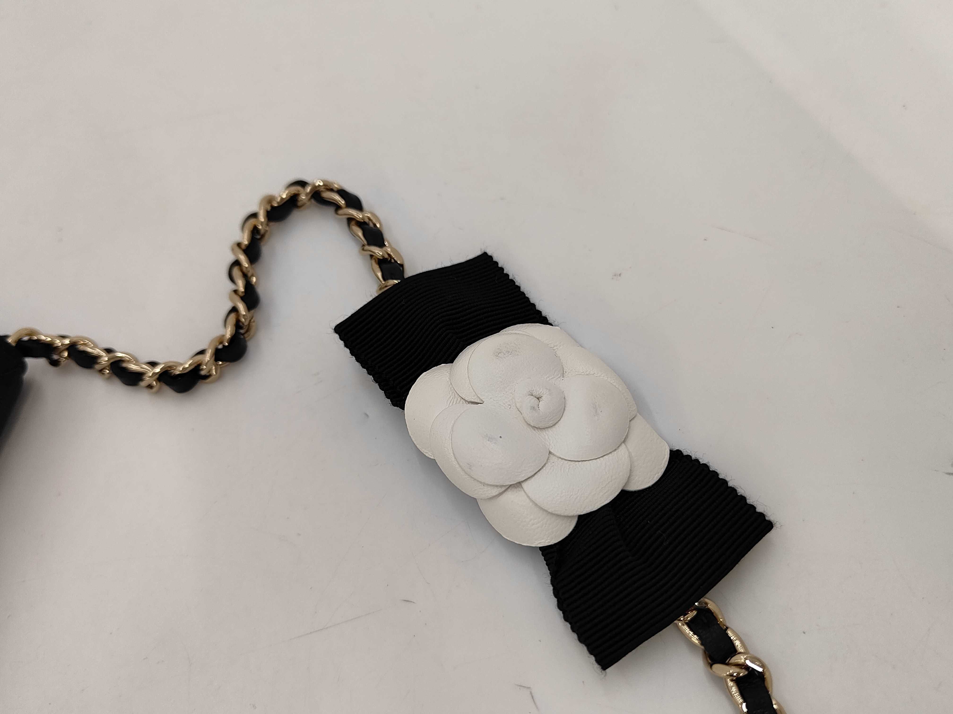 Chain Shoulder Bag — view 7
