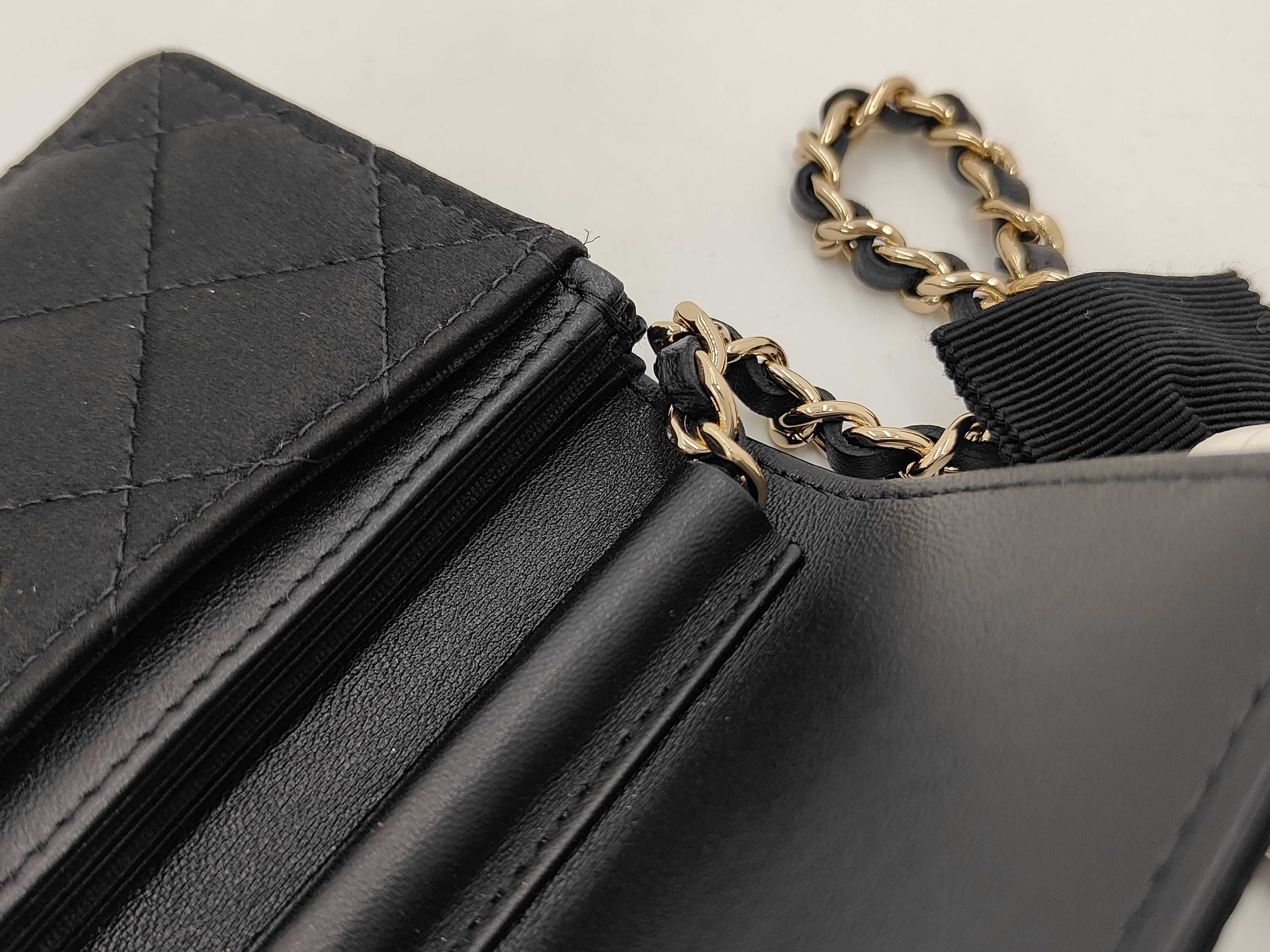 Chain Shoulder Bag — view 8
