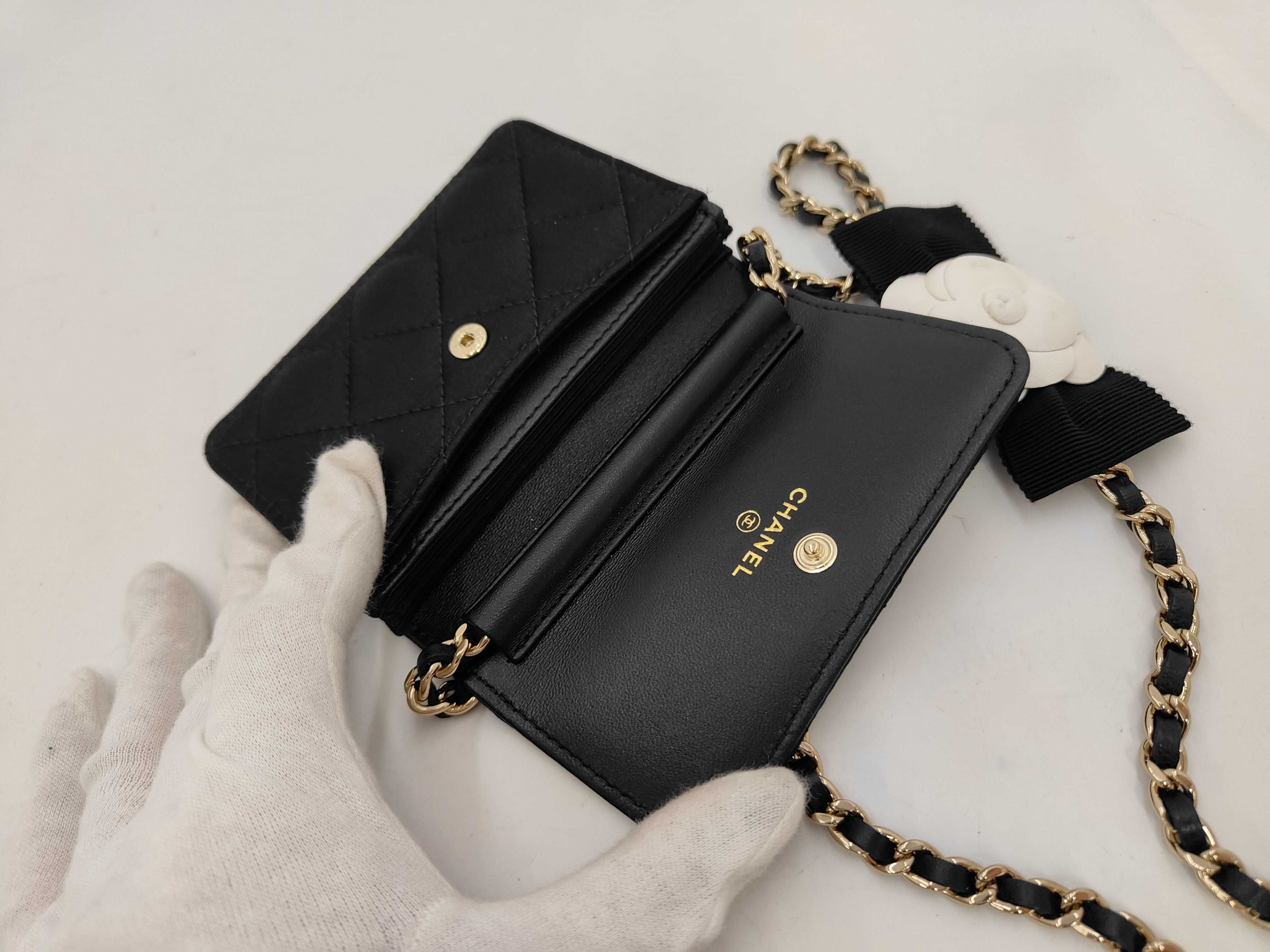 Chain Shoulder Bag — view 9