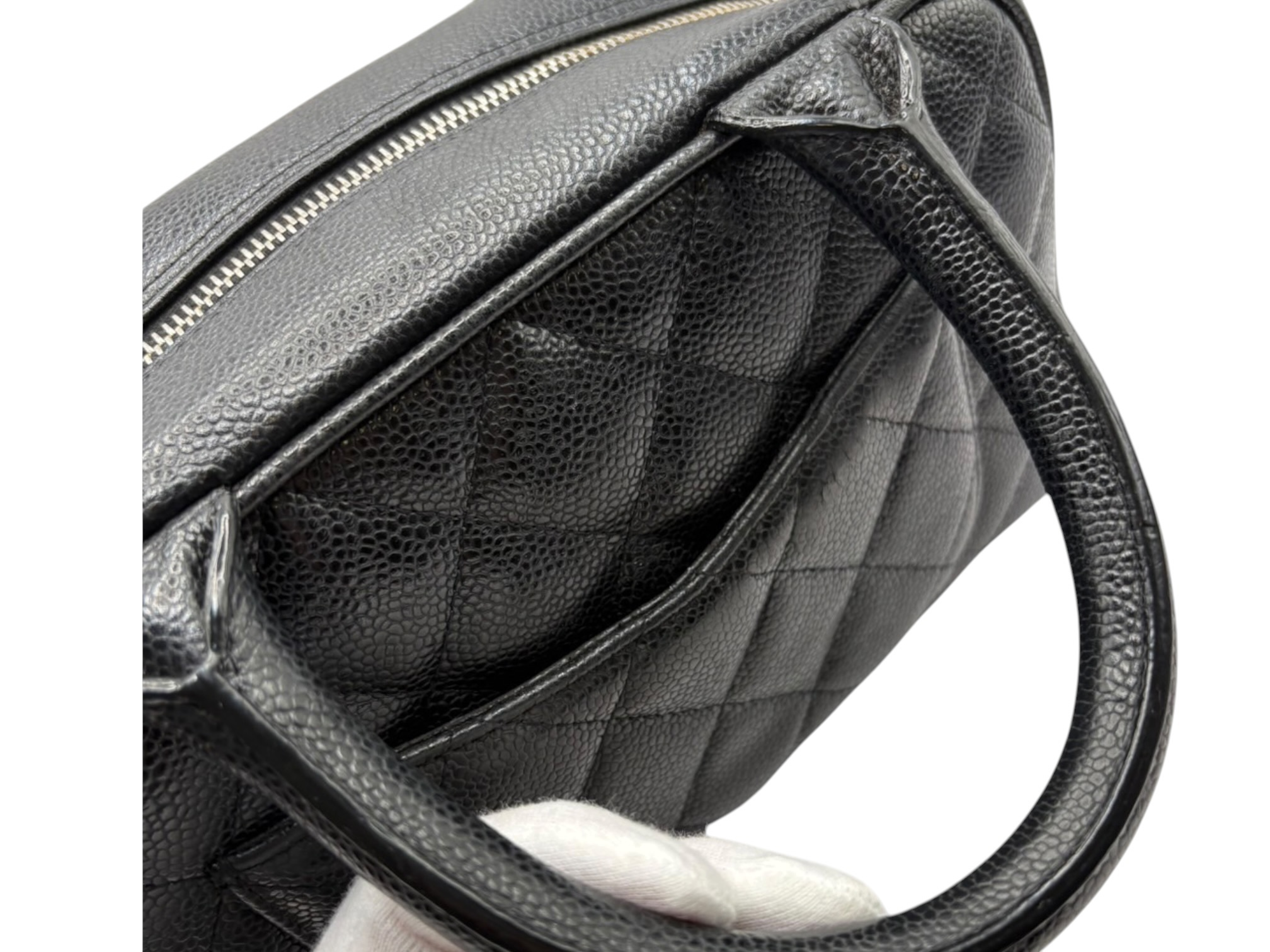 Chanel Matelassé Caviar Skin Handbag Black Gold Hardware Handbag — view 11