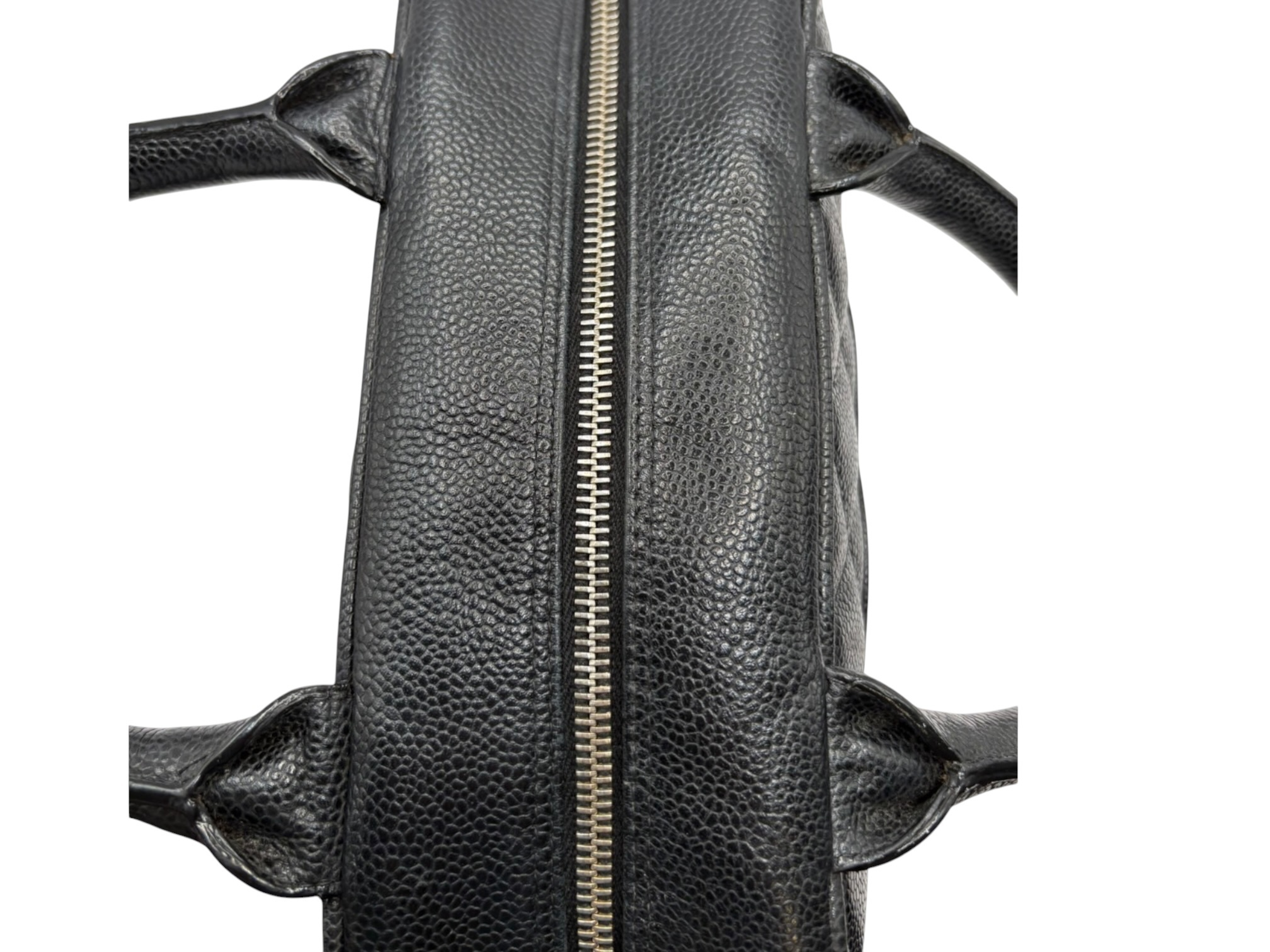 Chanel Matelassé Caviar Skin Handbag Black Gold Hardware Handbag — view 12