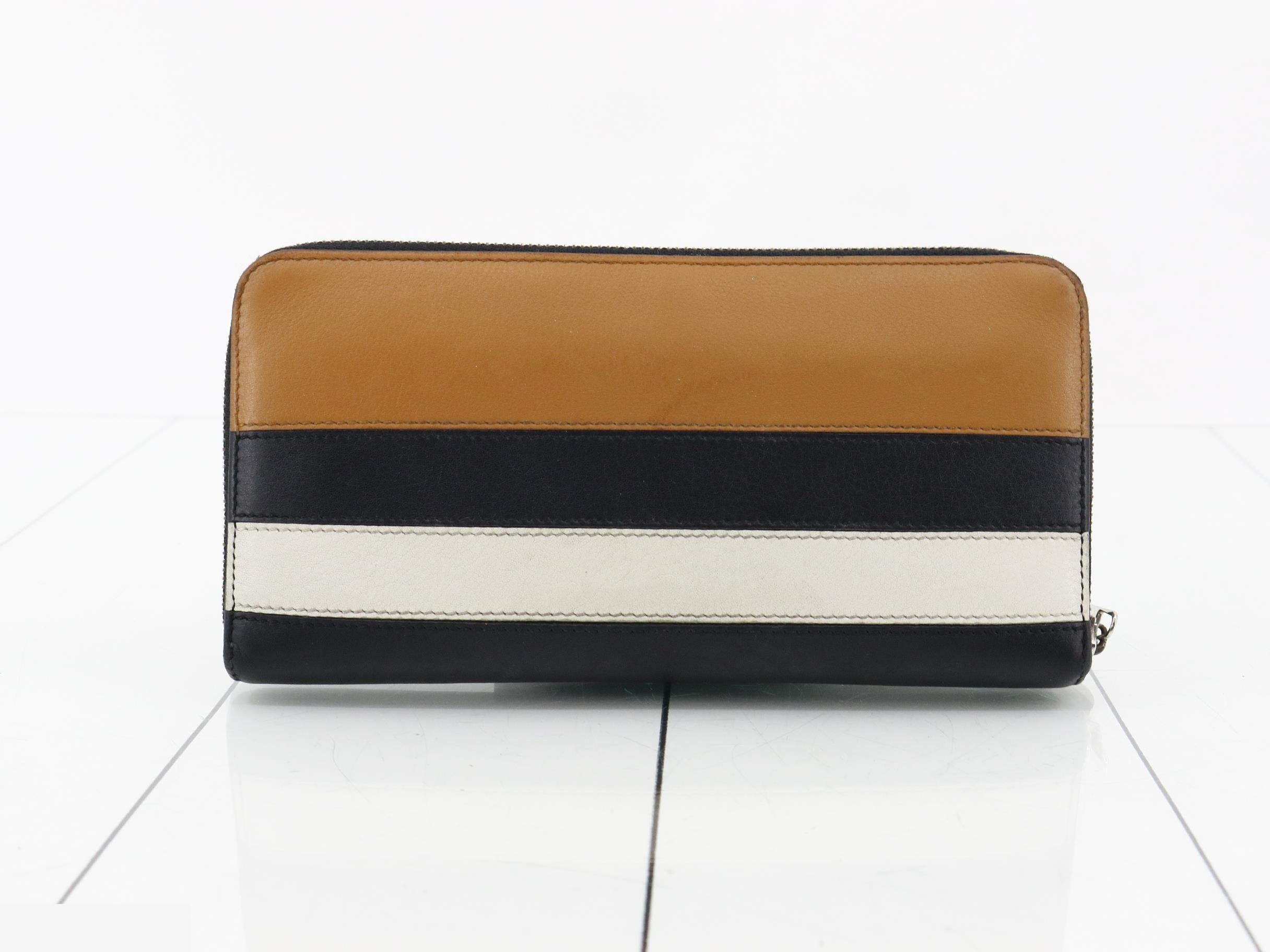Other lines: Bags and Wallets — view 2