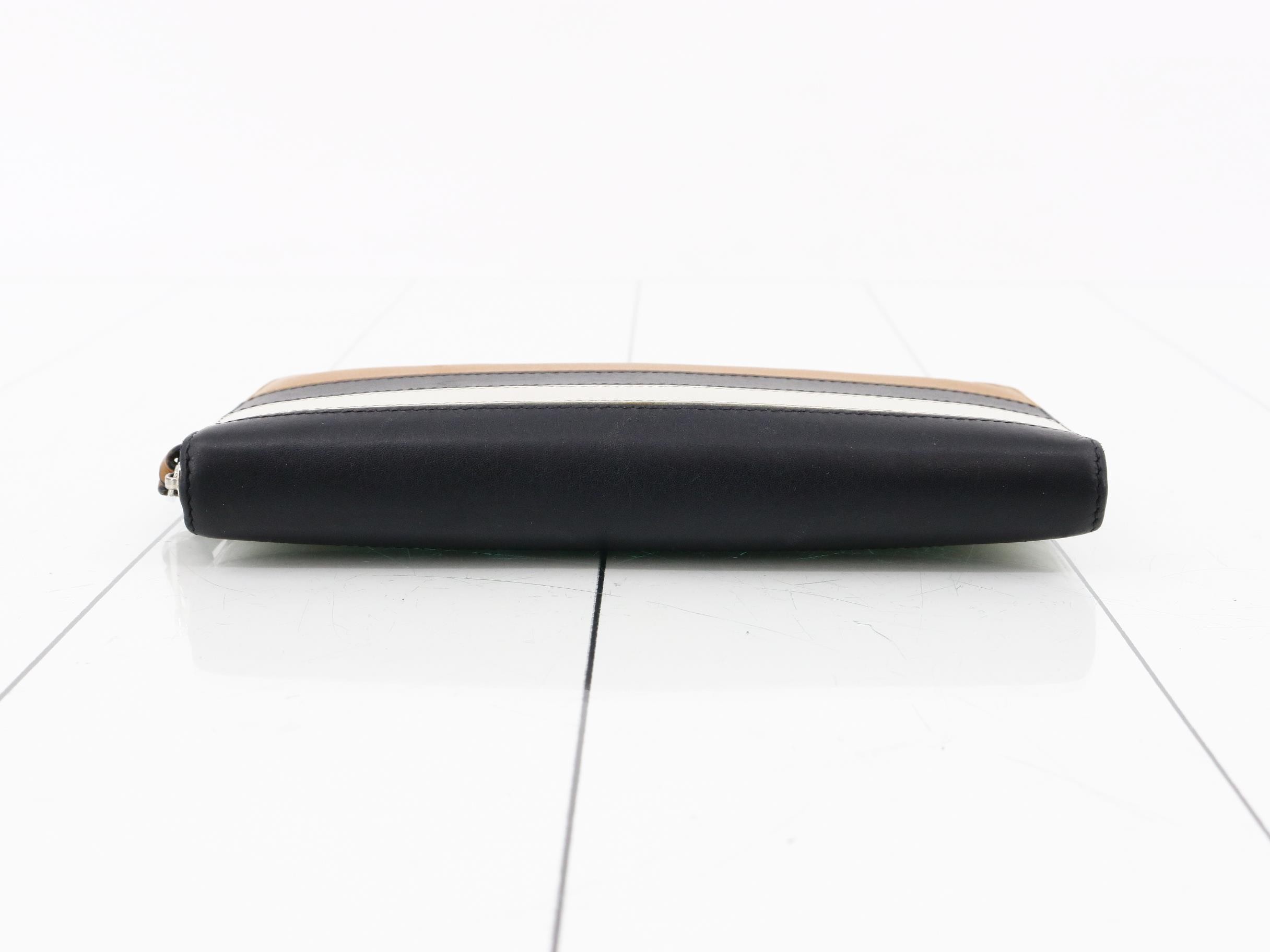 Other lines: Bags and Wallets — view 3