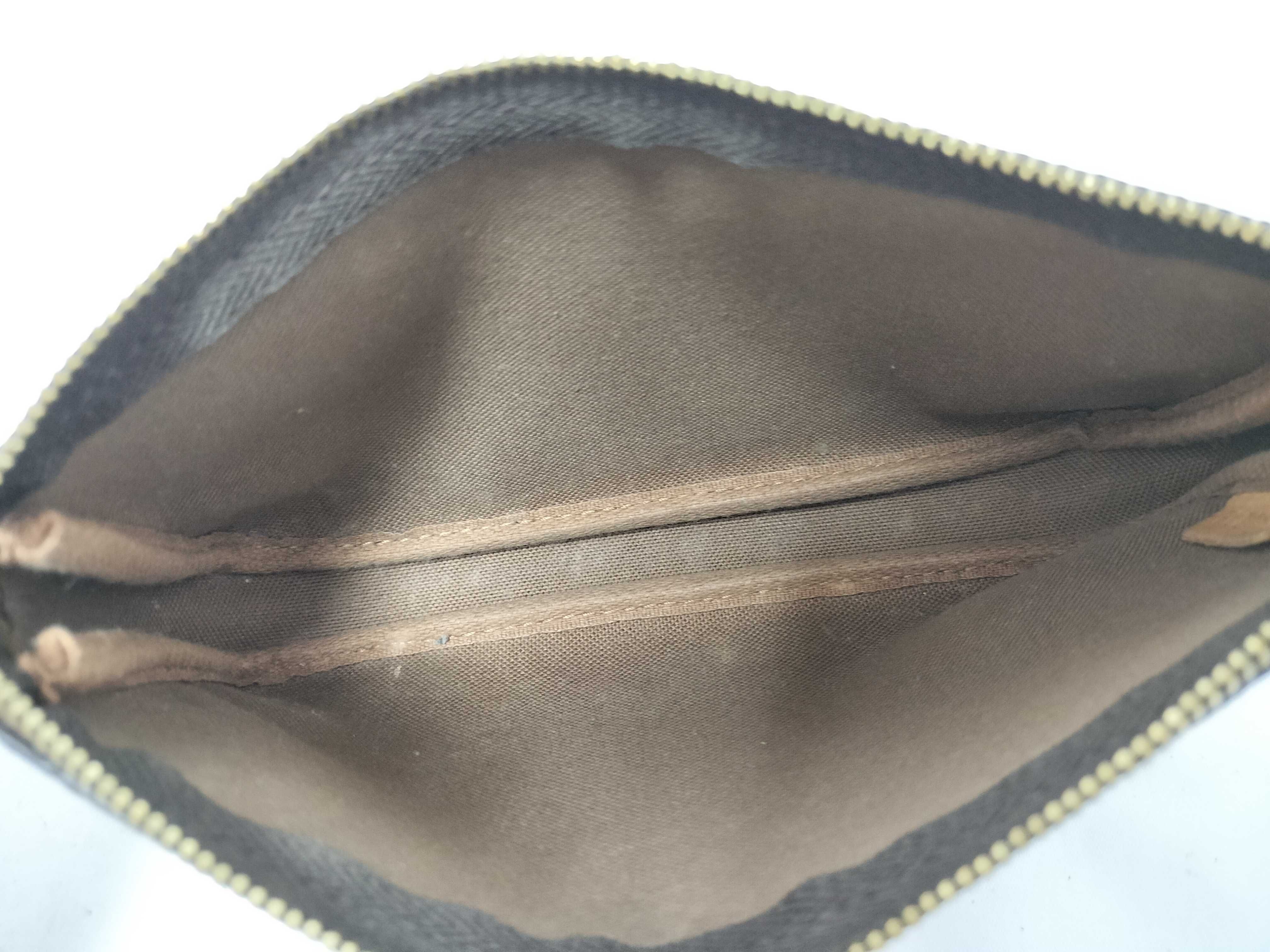 Monogram Louis Vuitton Pochette Accessoires Monogram Pouch — view 9
