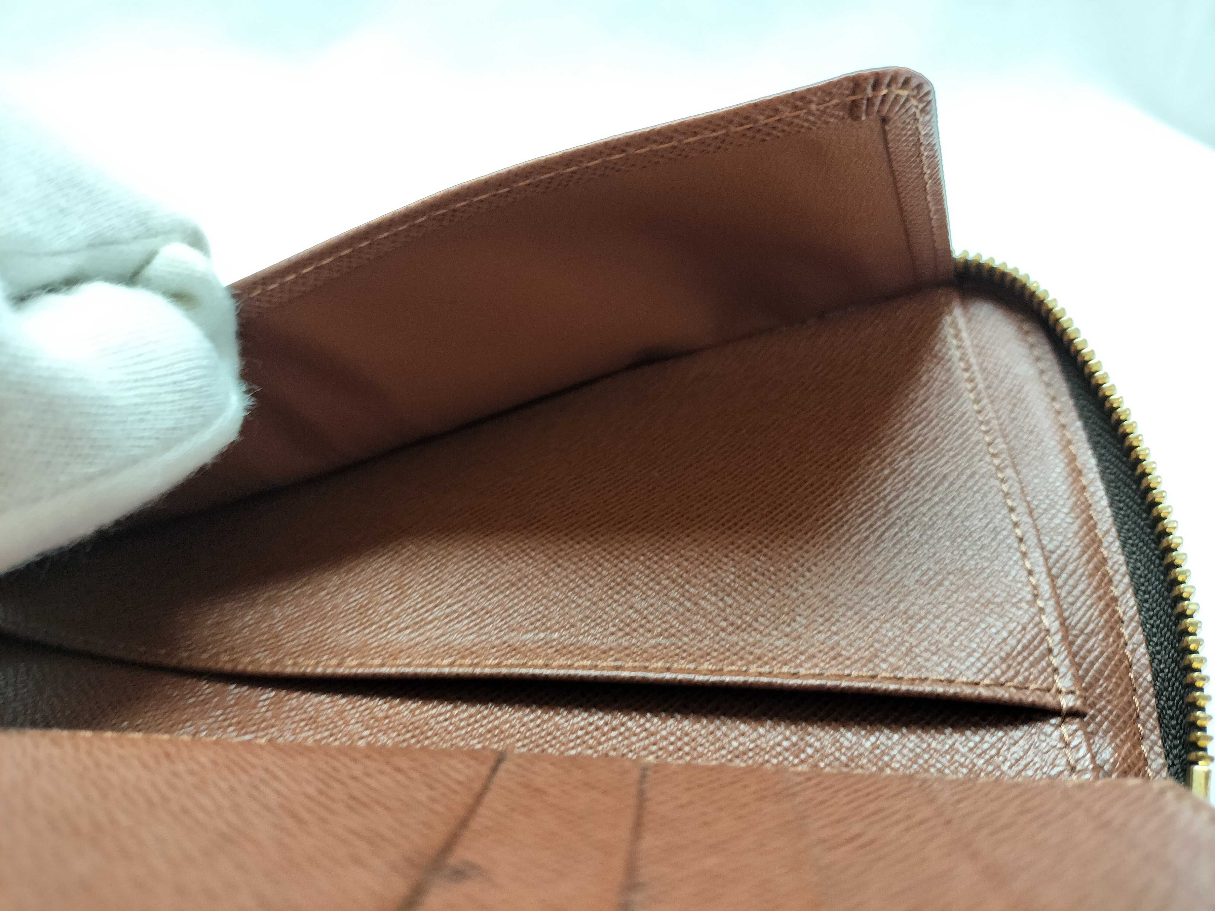 Monogram M40499 Zippy Compact Wallet — view 12