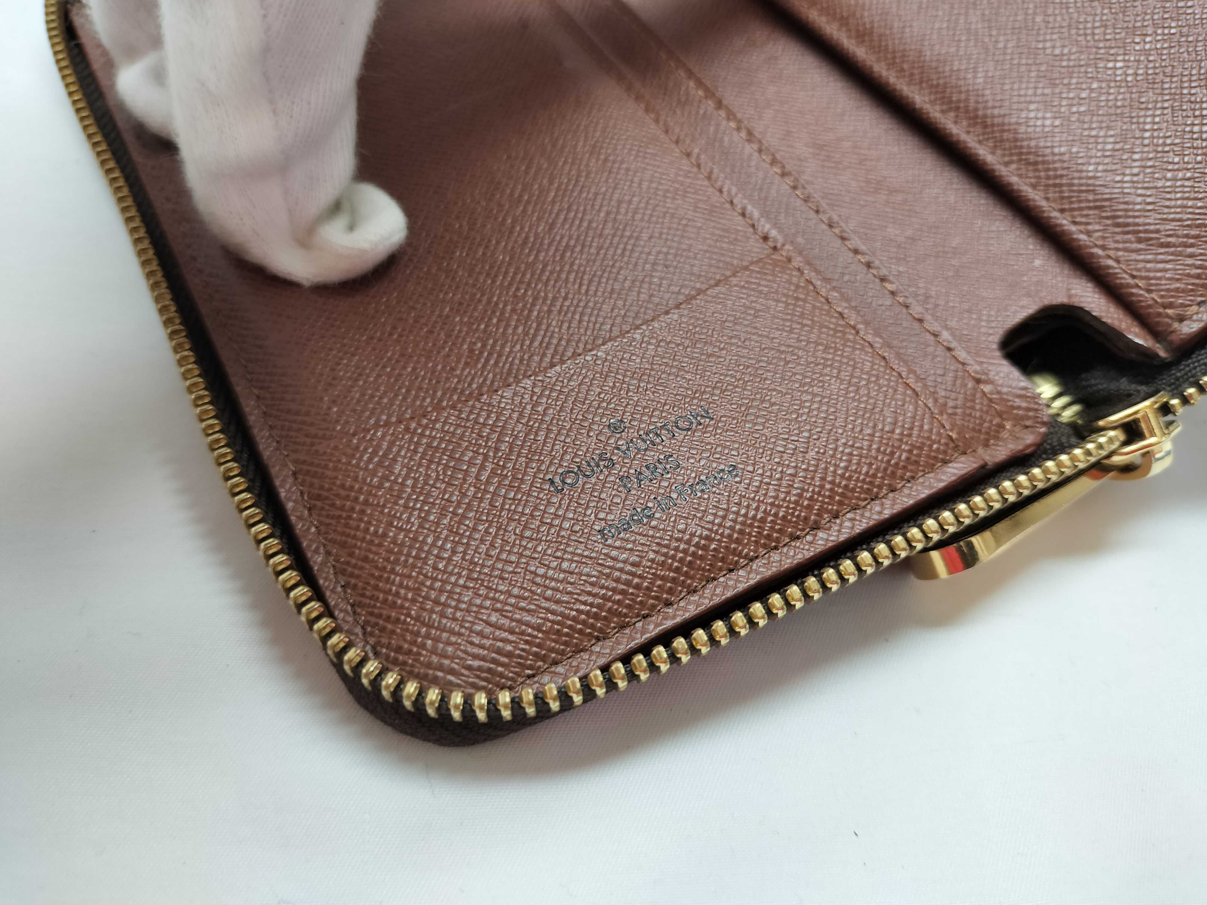 Monogram M40499 Zippy Compact Wallet — view 9
