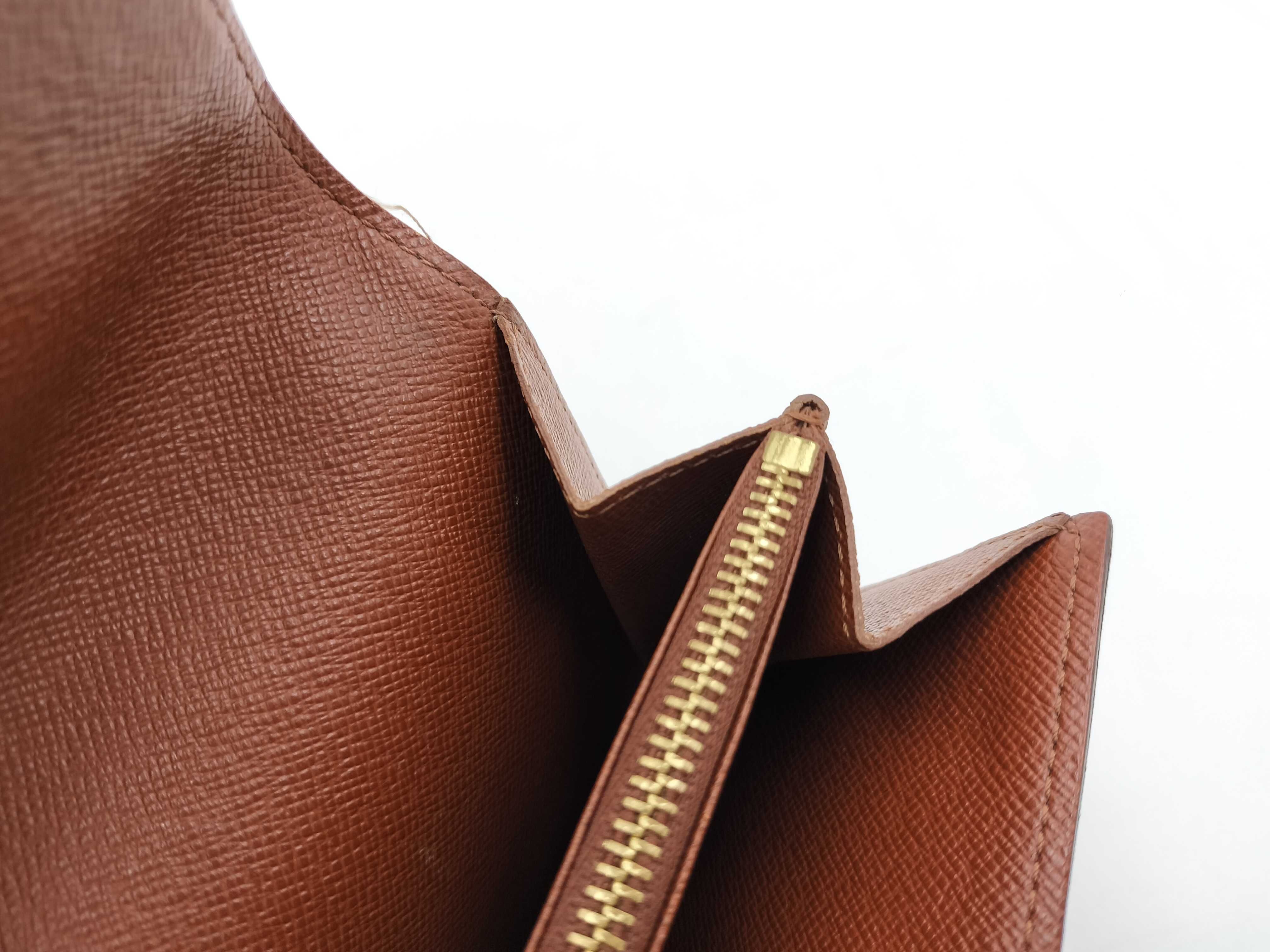 Monogram Portefeuille Sarah Wallet — view 12