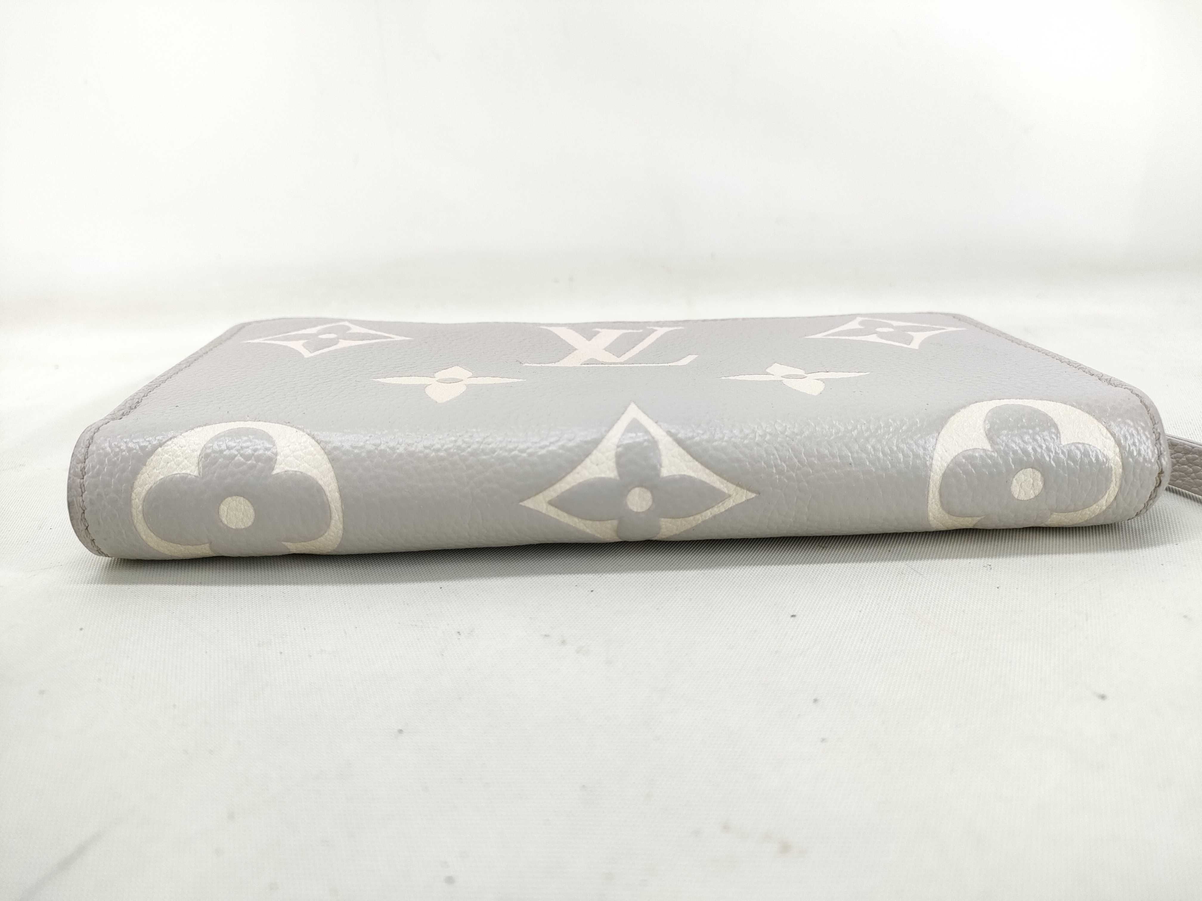 Monogram Empreinte Giant Monogram Empreinte Zippy Wallet Long Wallet RFID detected M14228 Wallet — view 4