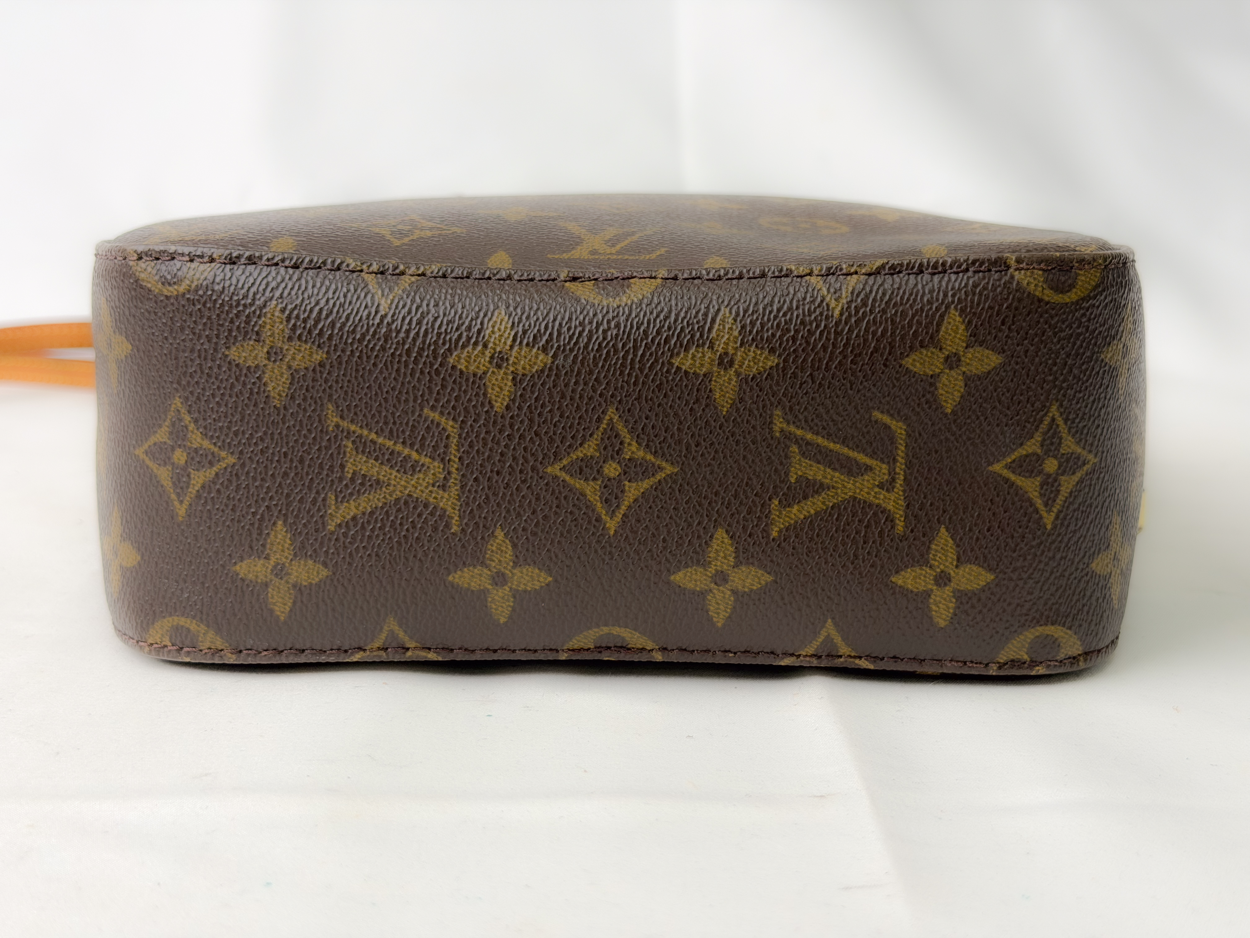Monogram M47500 Spontini AR0023 Handbag — view 8