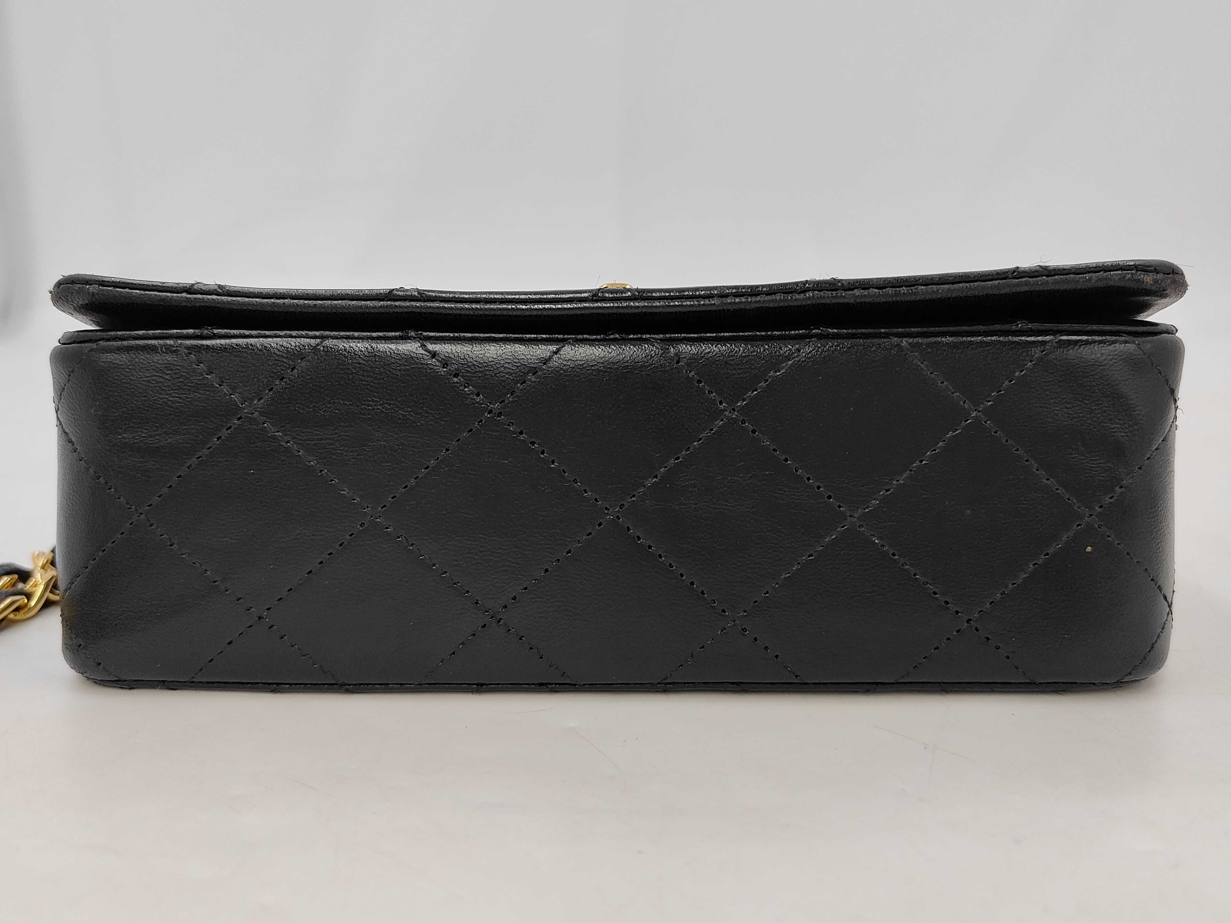 Matelassé Full Flap Chain Shoulder Bag (No. 1) — view 8