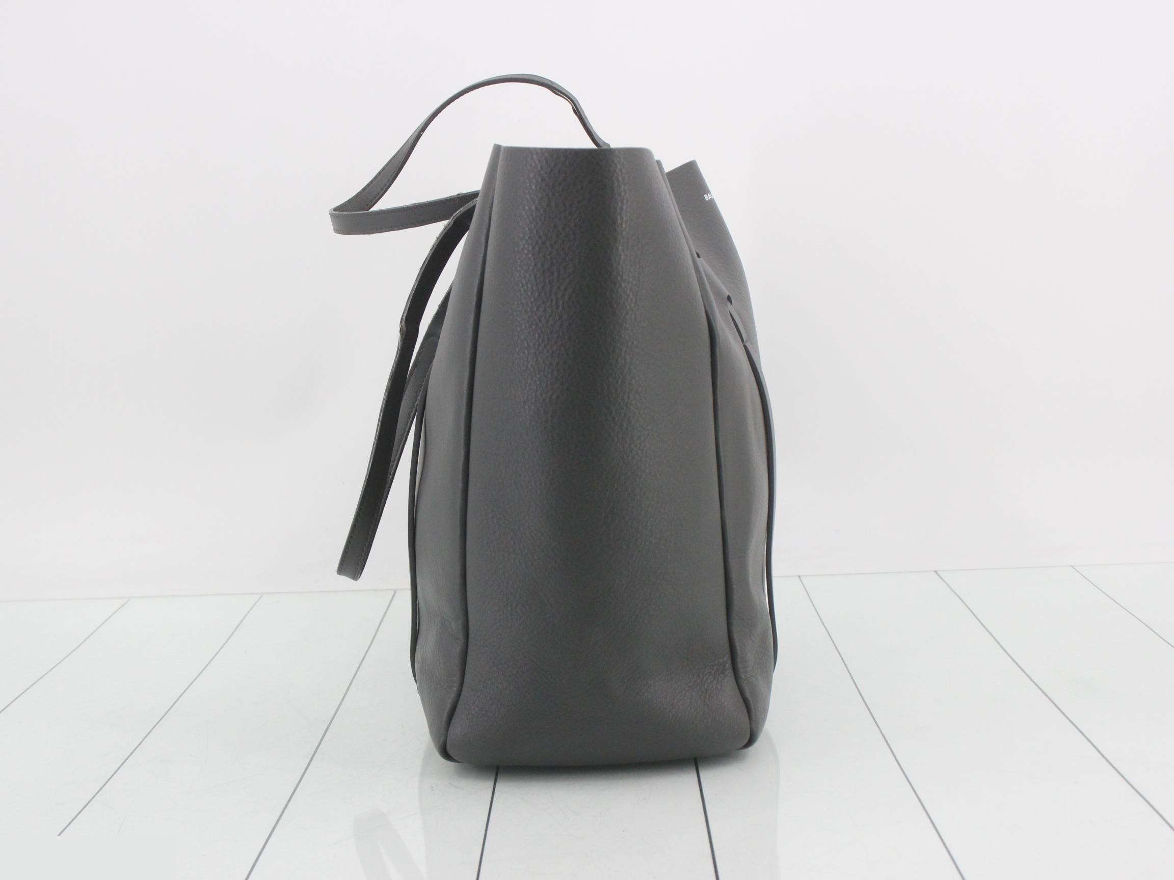 Everyday Tote Bag (Gray/Light Blue), Pouch, Mirror — view 4